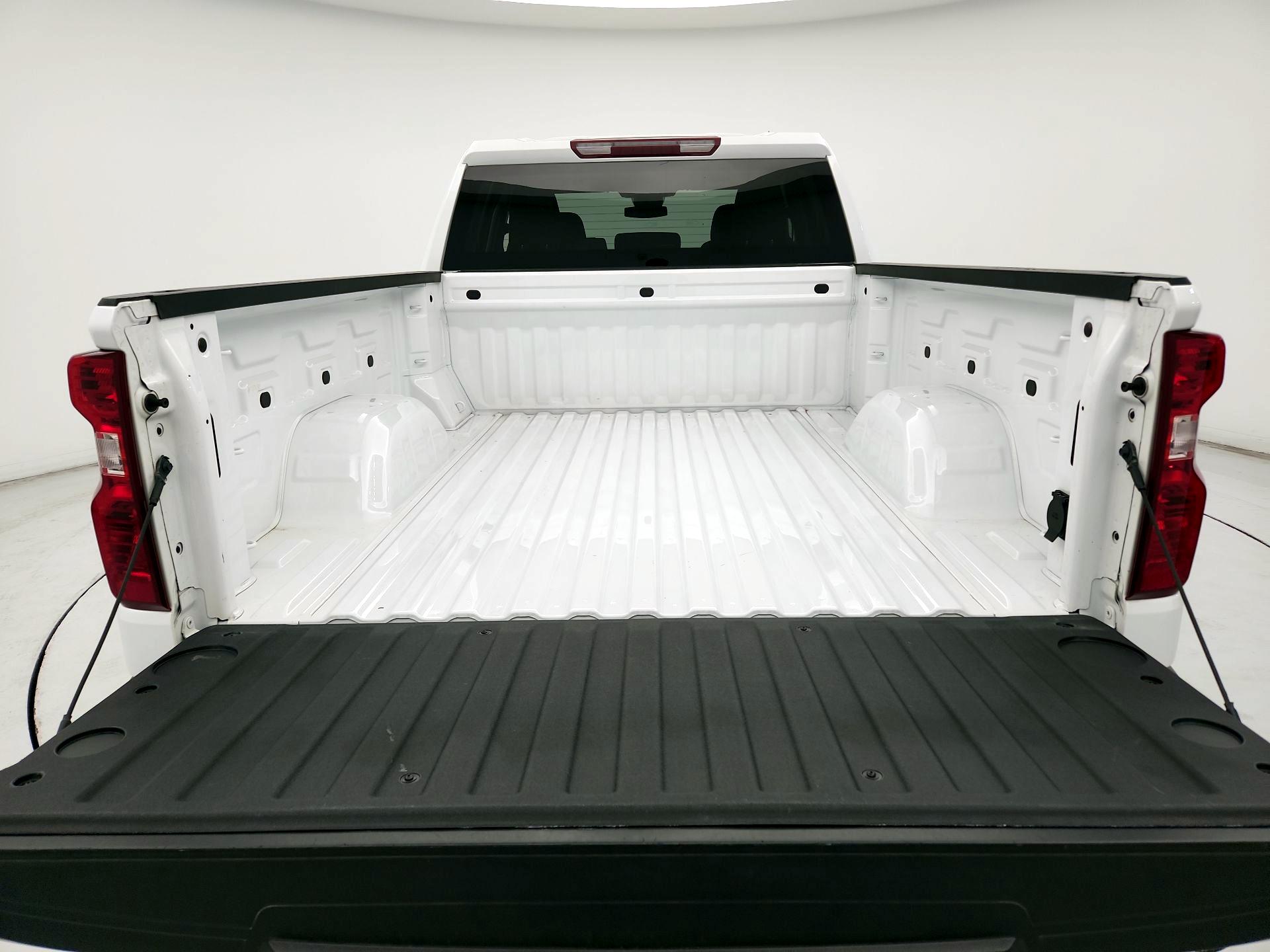 Thumbnail: 2023 Chevrolet Silverado 1500 - 20