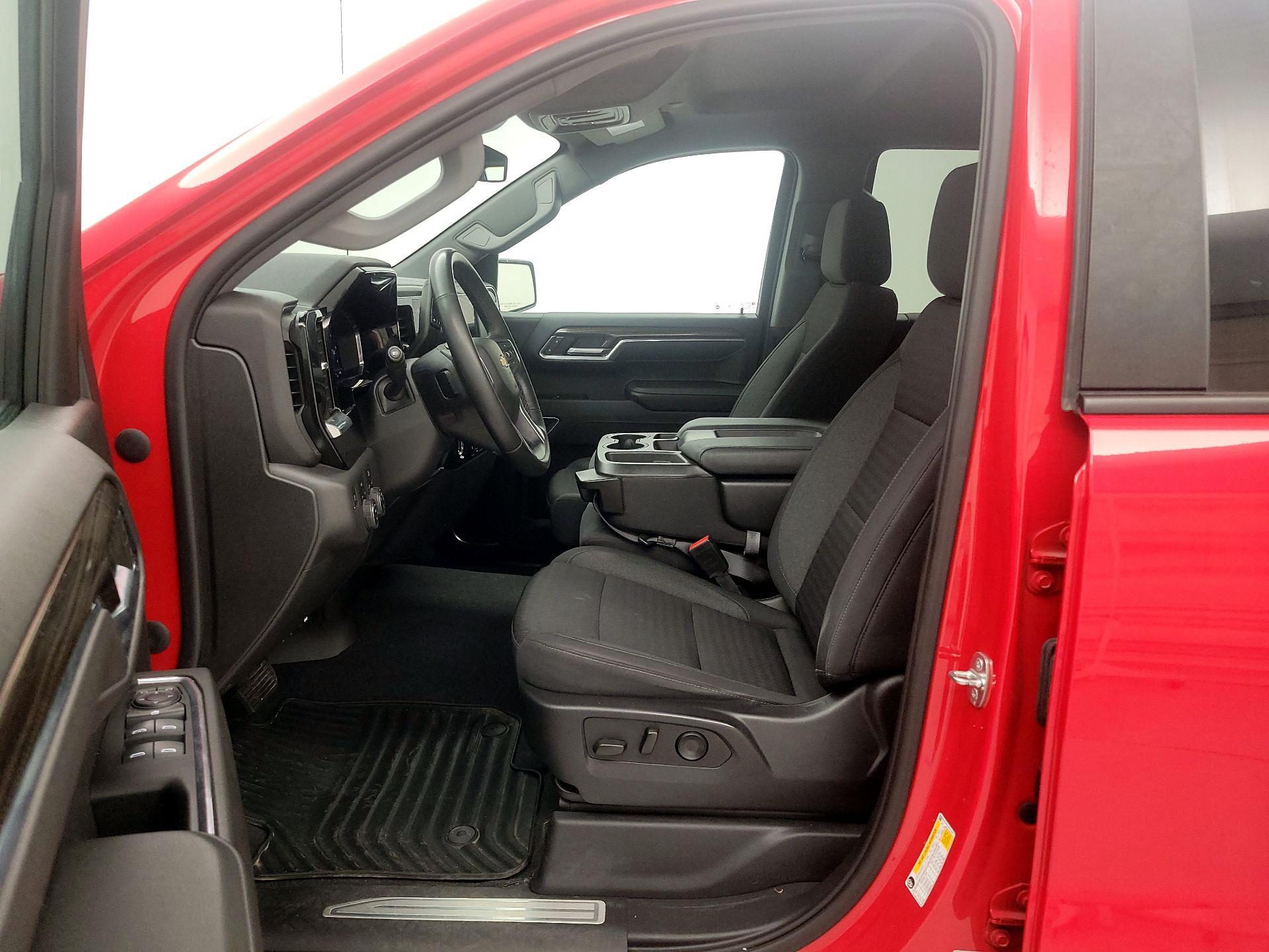 Thumbnail: 2023 Chevrolet Silverado 1500 - 11