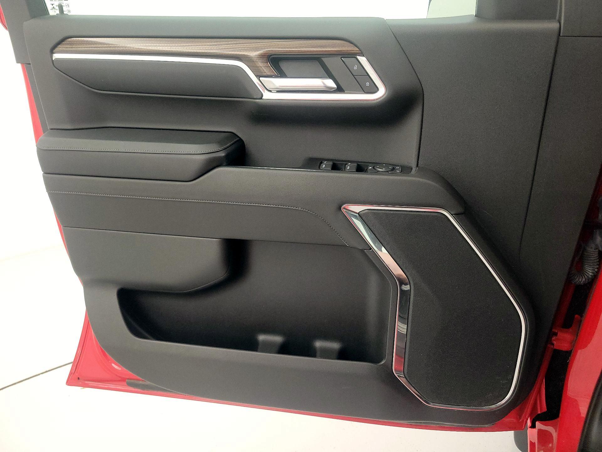 Thumbnail: 2023 Chevrolet Silverado 1500 - 12