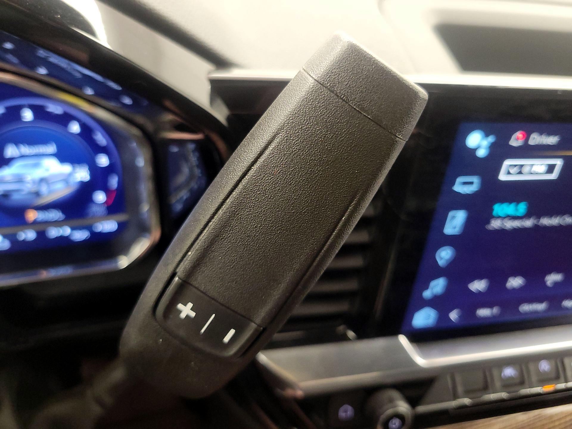 Thumbnail: 2023 Chevrolet Silverado 1500 - 17