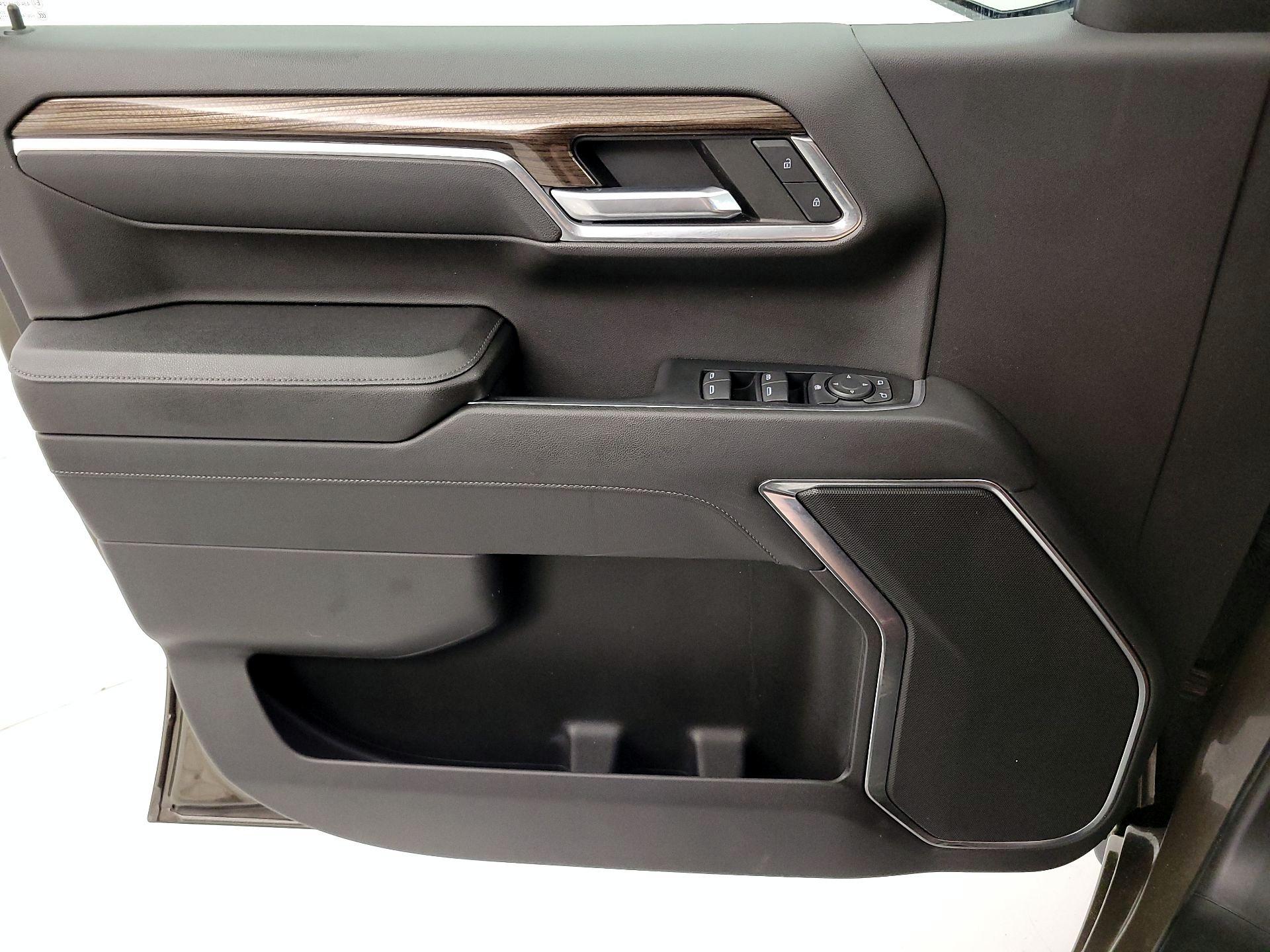 Thumbnail: 2023 Chevrolet Silverado 1500 - 12