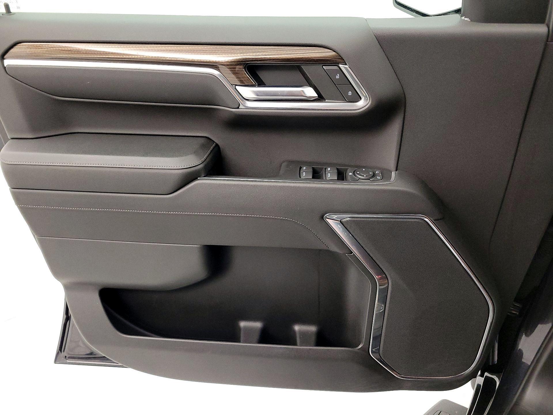 Thumbnail: 2023 Chevrolet Silverado 1500 - 12