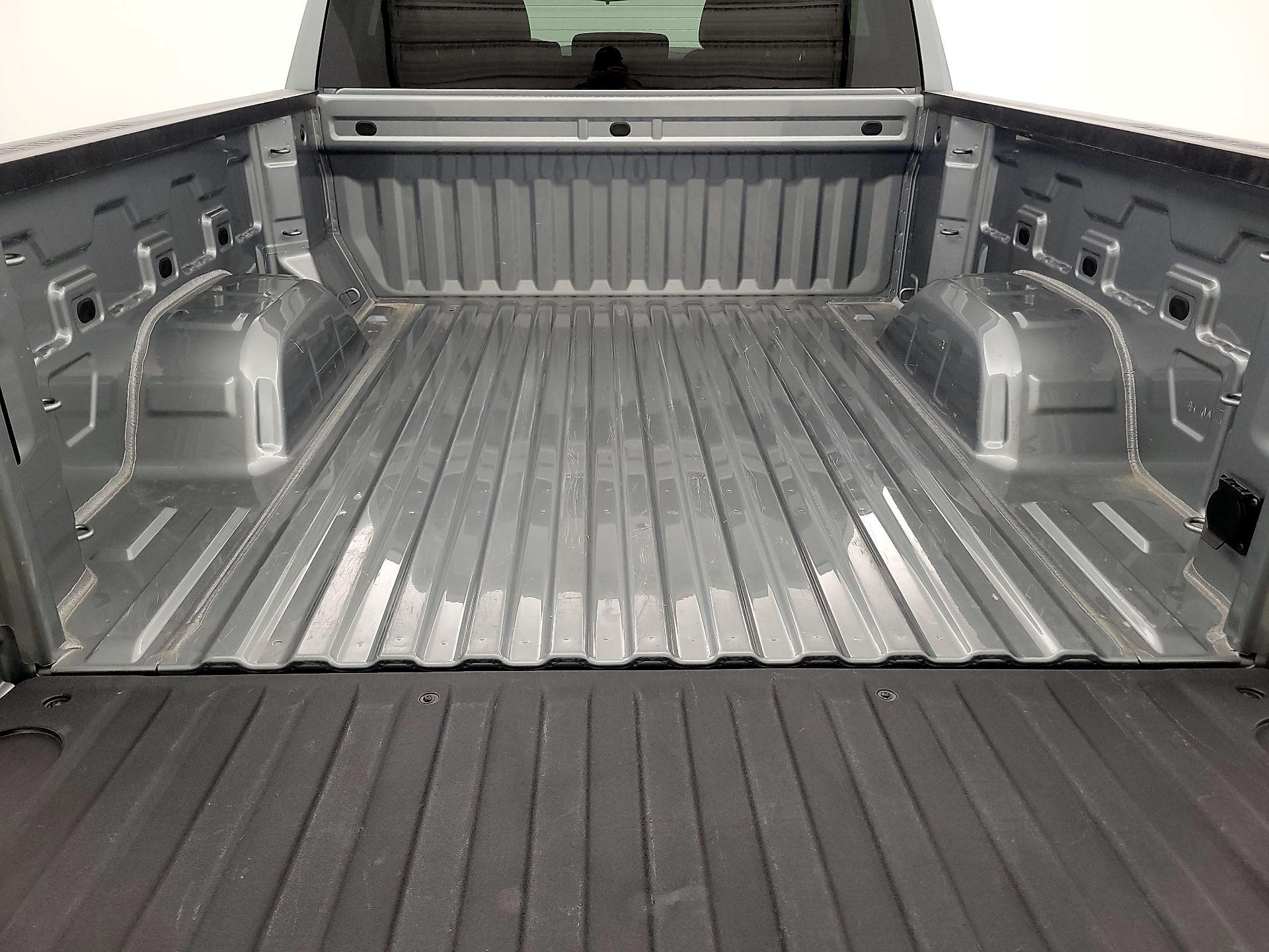 Thumbnail: 2023 Chevrolet Silverado 1500 - 20