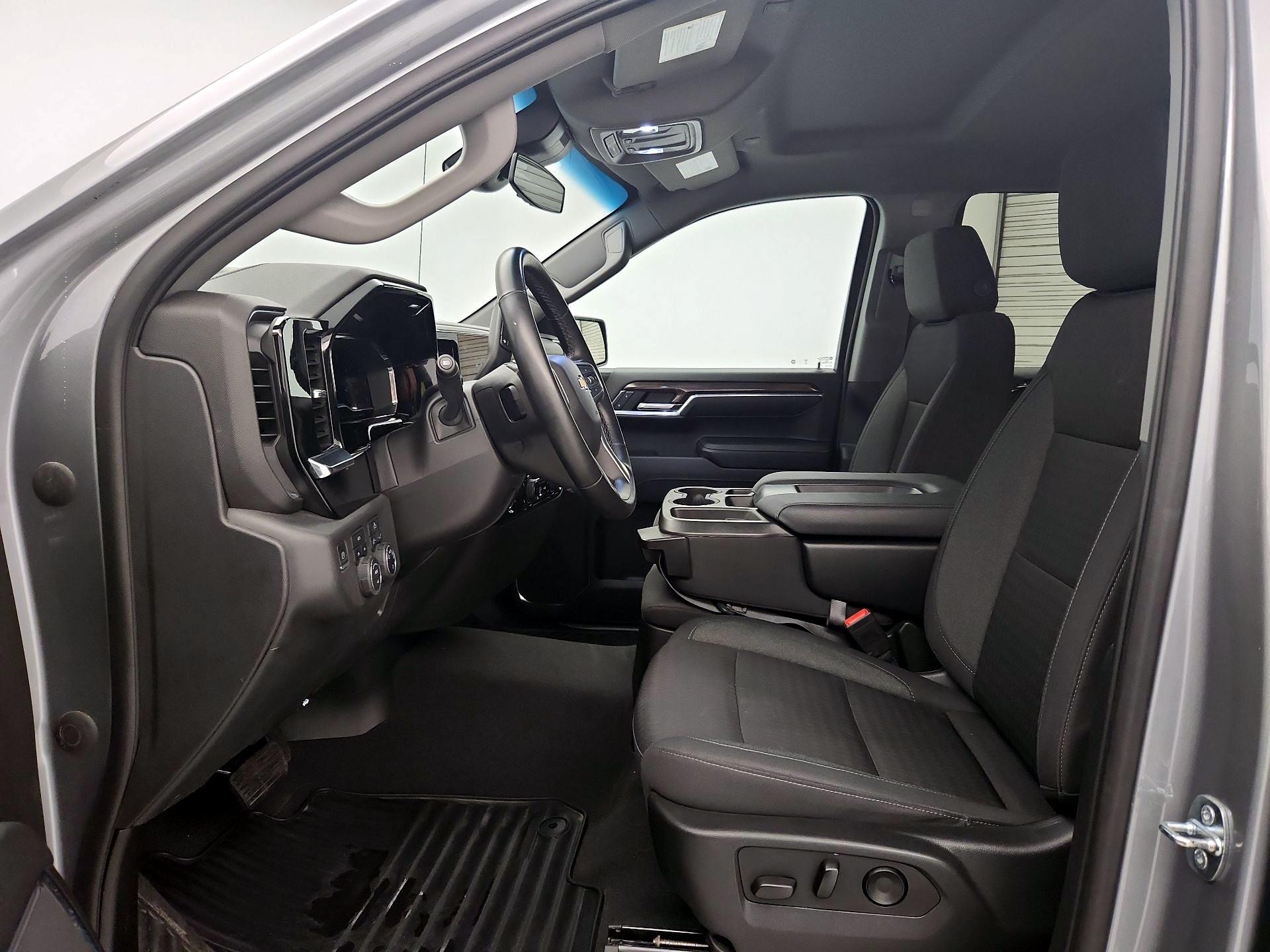 Thumbnail: 2023 Chevrolet Silverado 1500 - 11