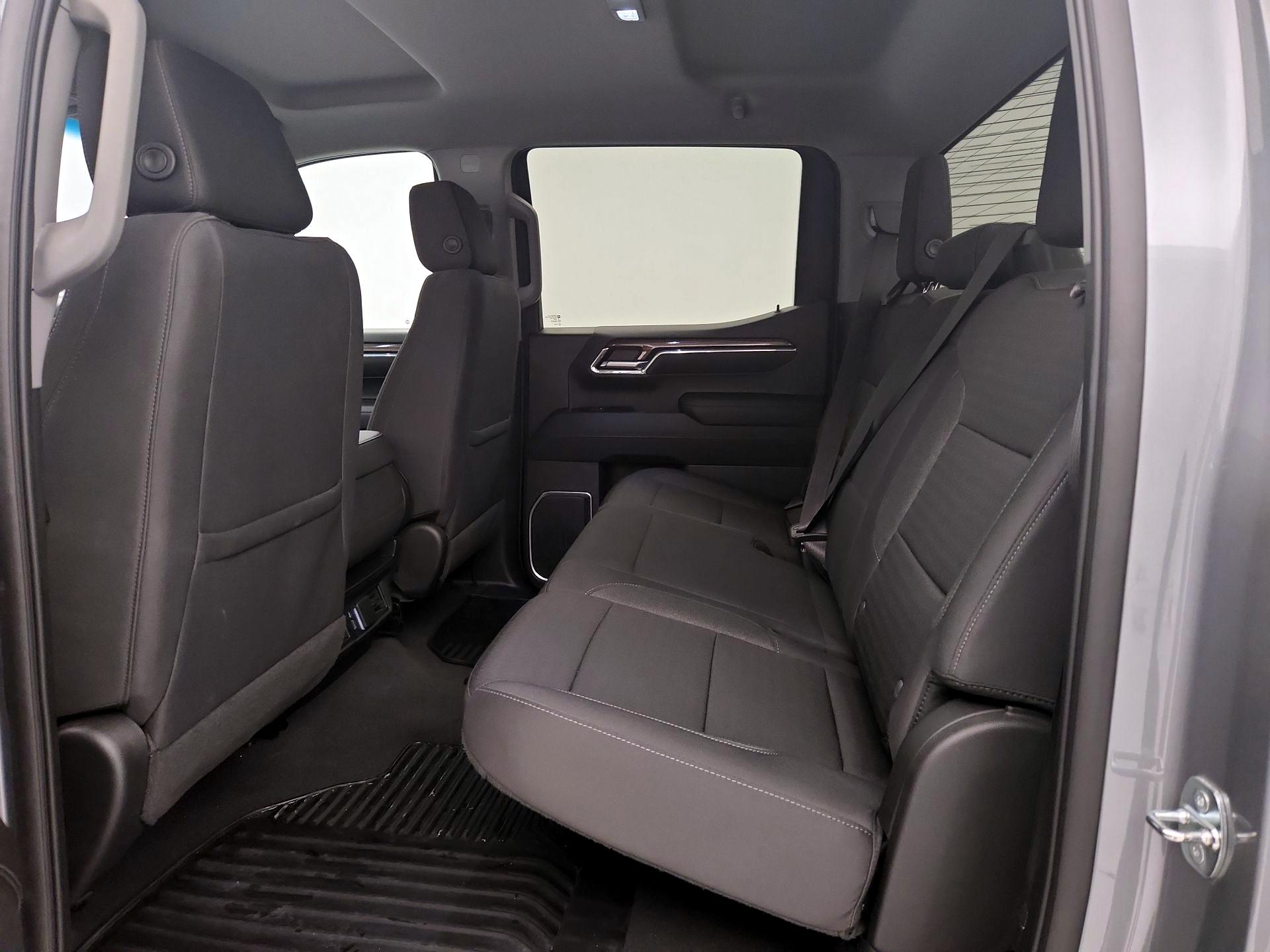 Thumbnail: 2023 Chevrolet Silverado 1500 - 19