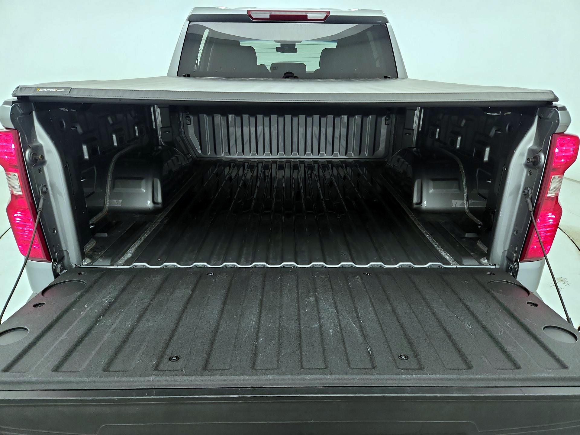 Thumbnail: 2023 Chevrolet Silverado 1500 - 20