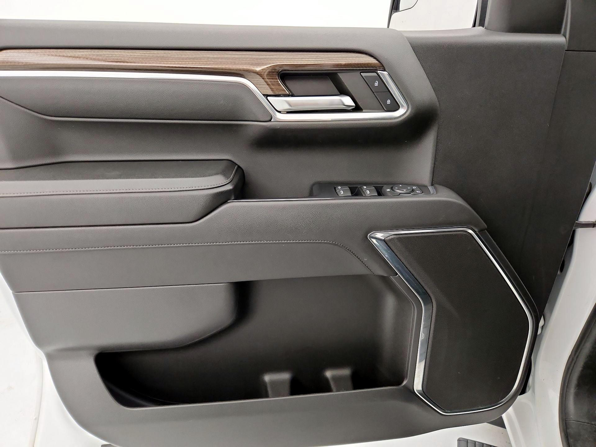 Thumbnail: 2023 Chevrolet Silverado 1500 - 12