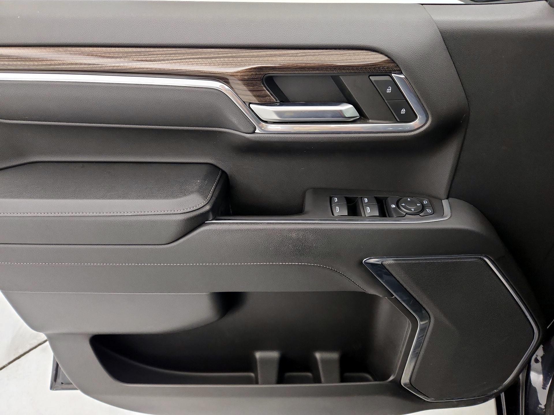 Thumbnail: 2023 Chevrolet Silverado 1500 - 12