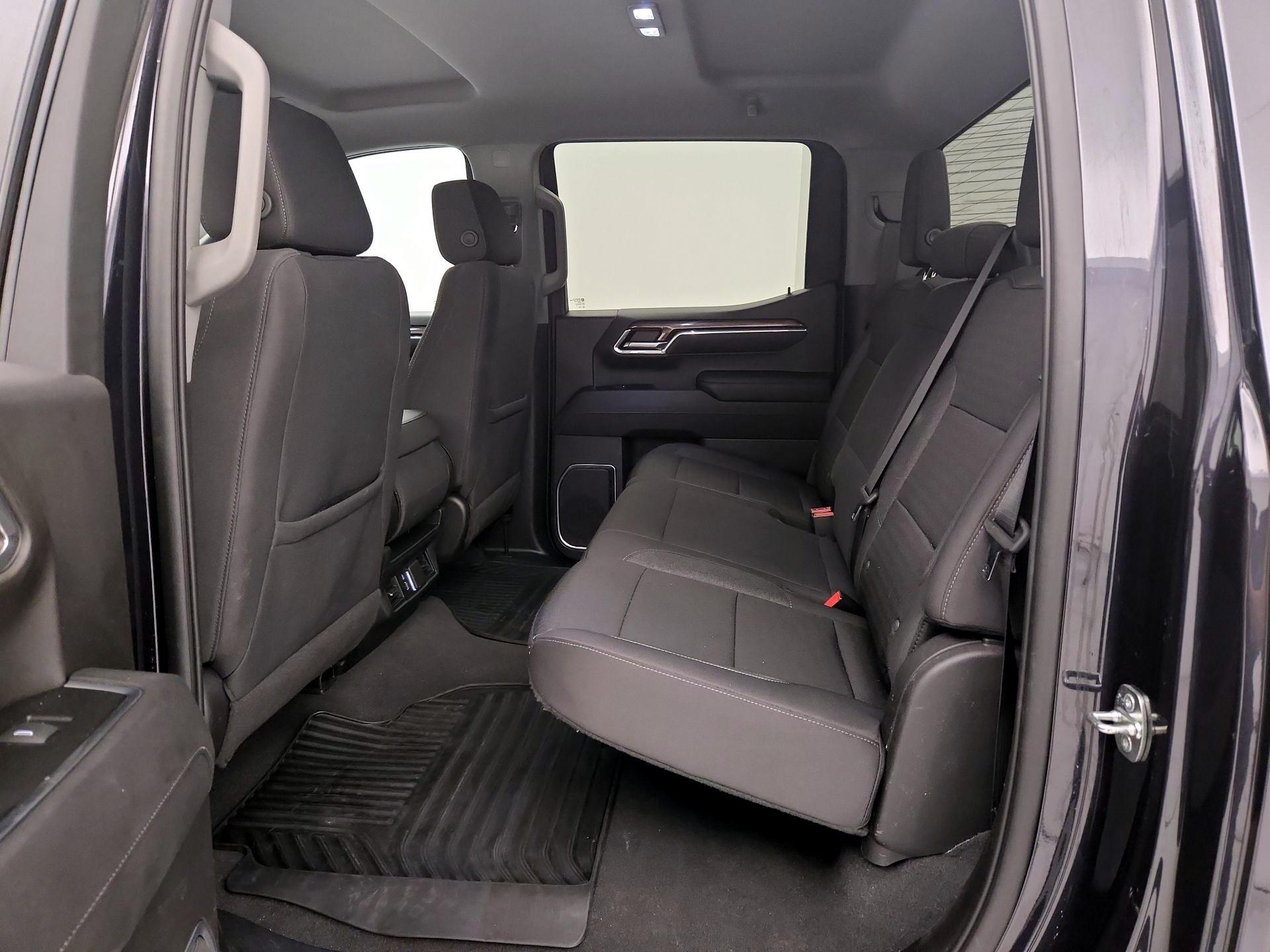 Thumbnail: 2023 Chevrolet Silverado 1500 - 19
