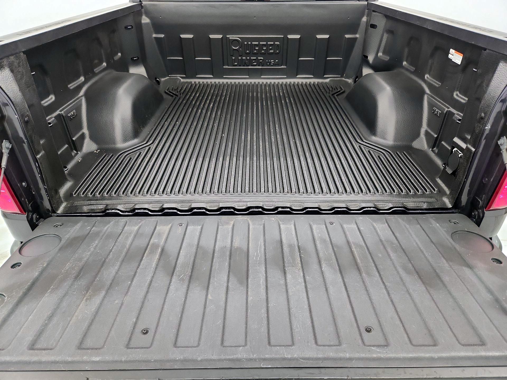 Thumbnail: 2023 Chevrolet Silverado 1500 - 20