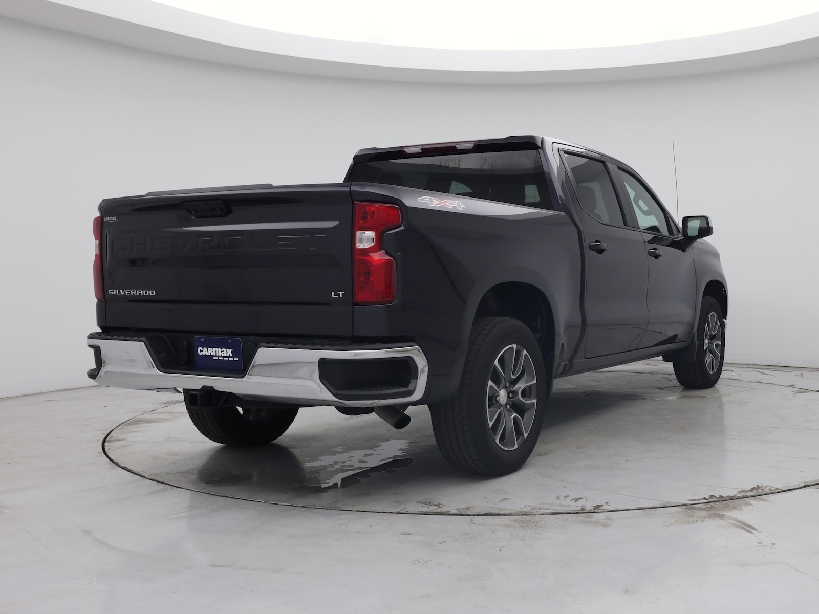 2023 Chevrolet Silverado 1500 LT - Photo 9