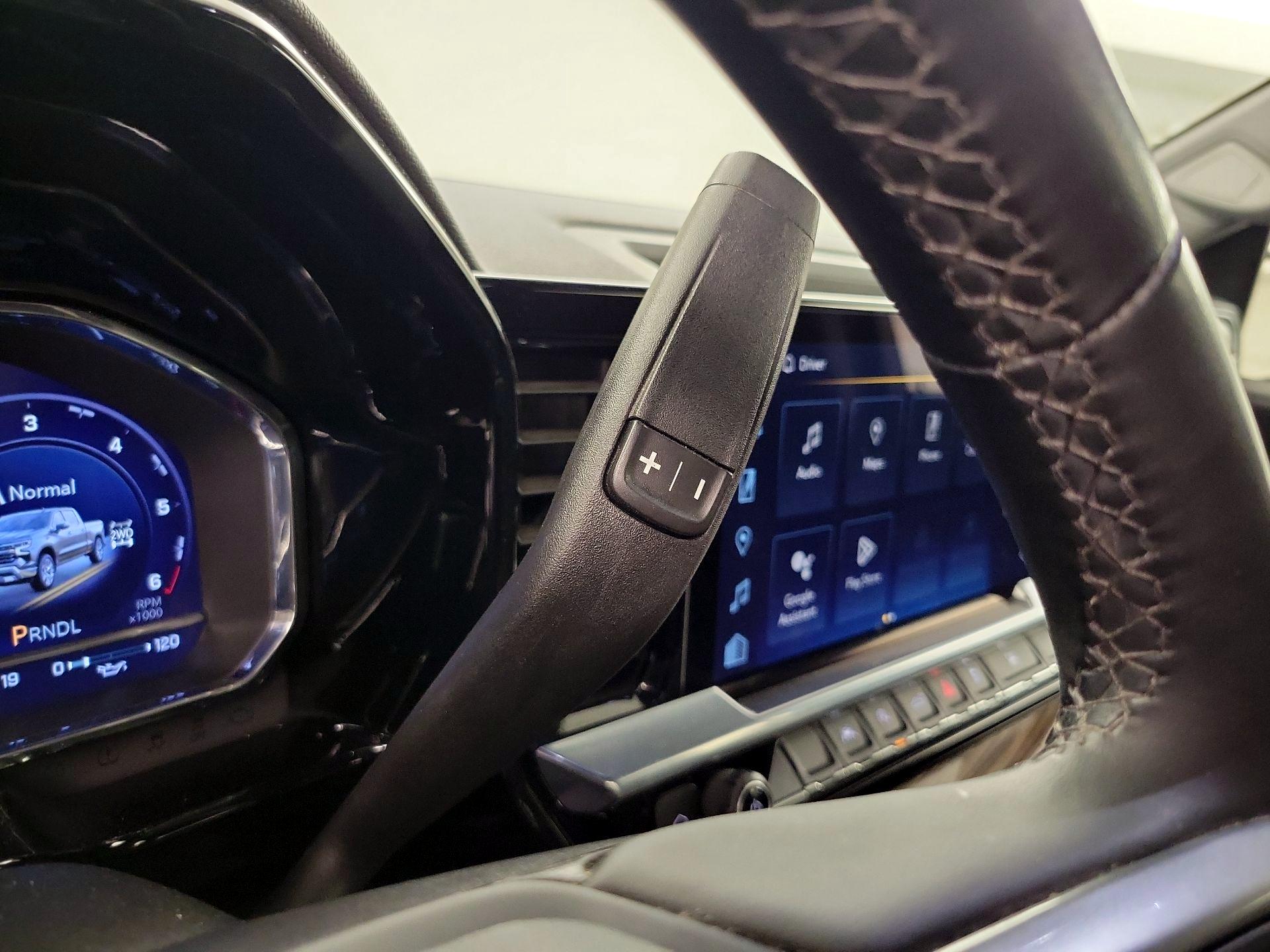 Thumbnail: 2023 Chevrolet Silverado 1500 - 17