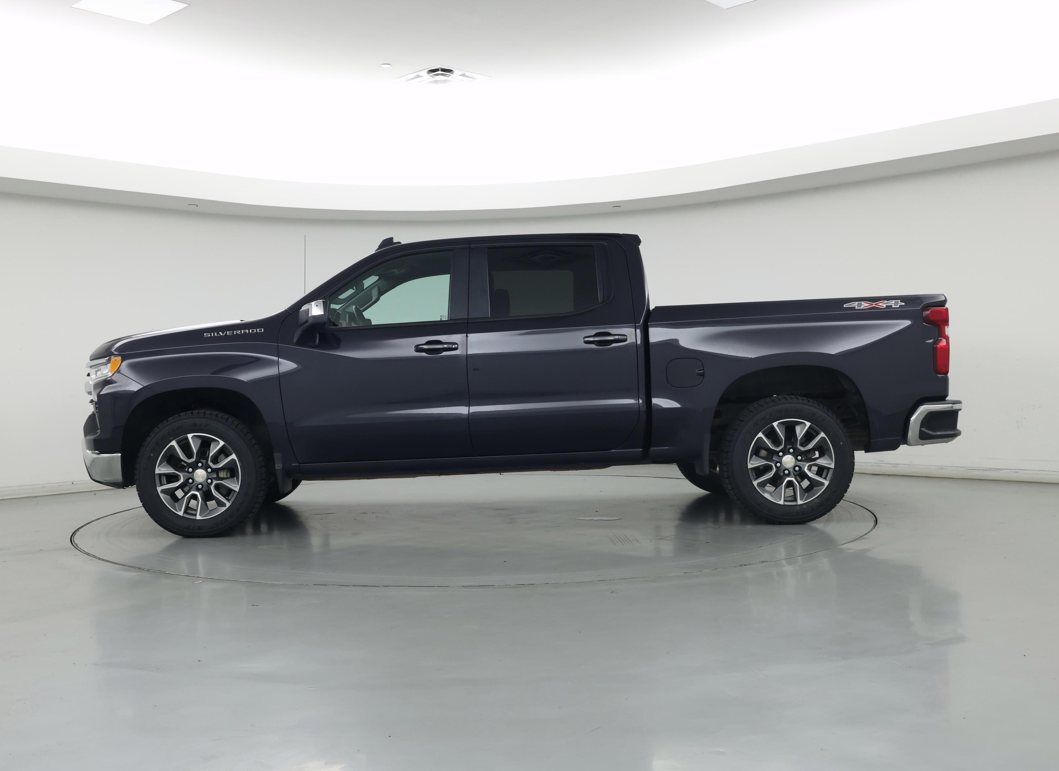 Thumbnail: 2023 Chevrolet Silverado 1500 - 3