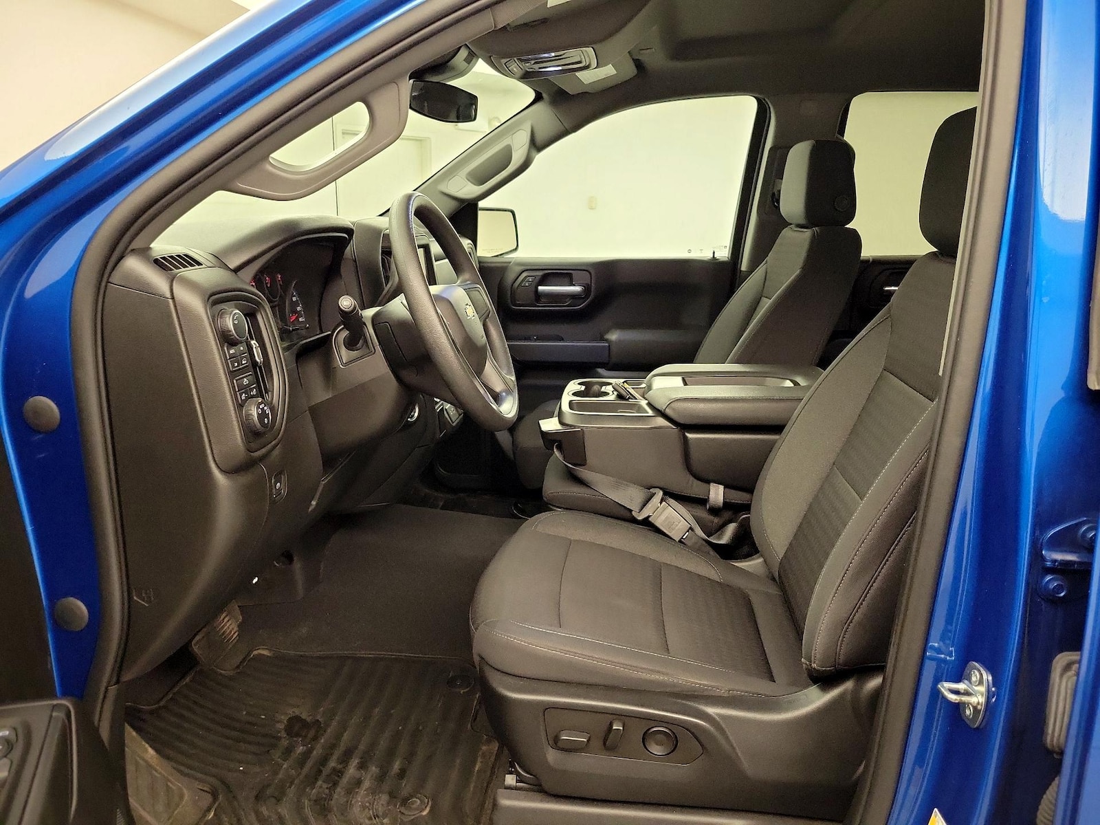 Power Seat(s) & Side Airbags