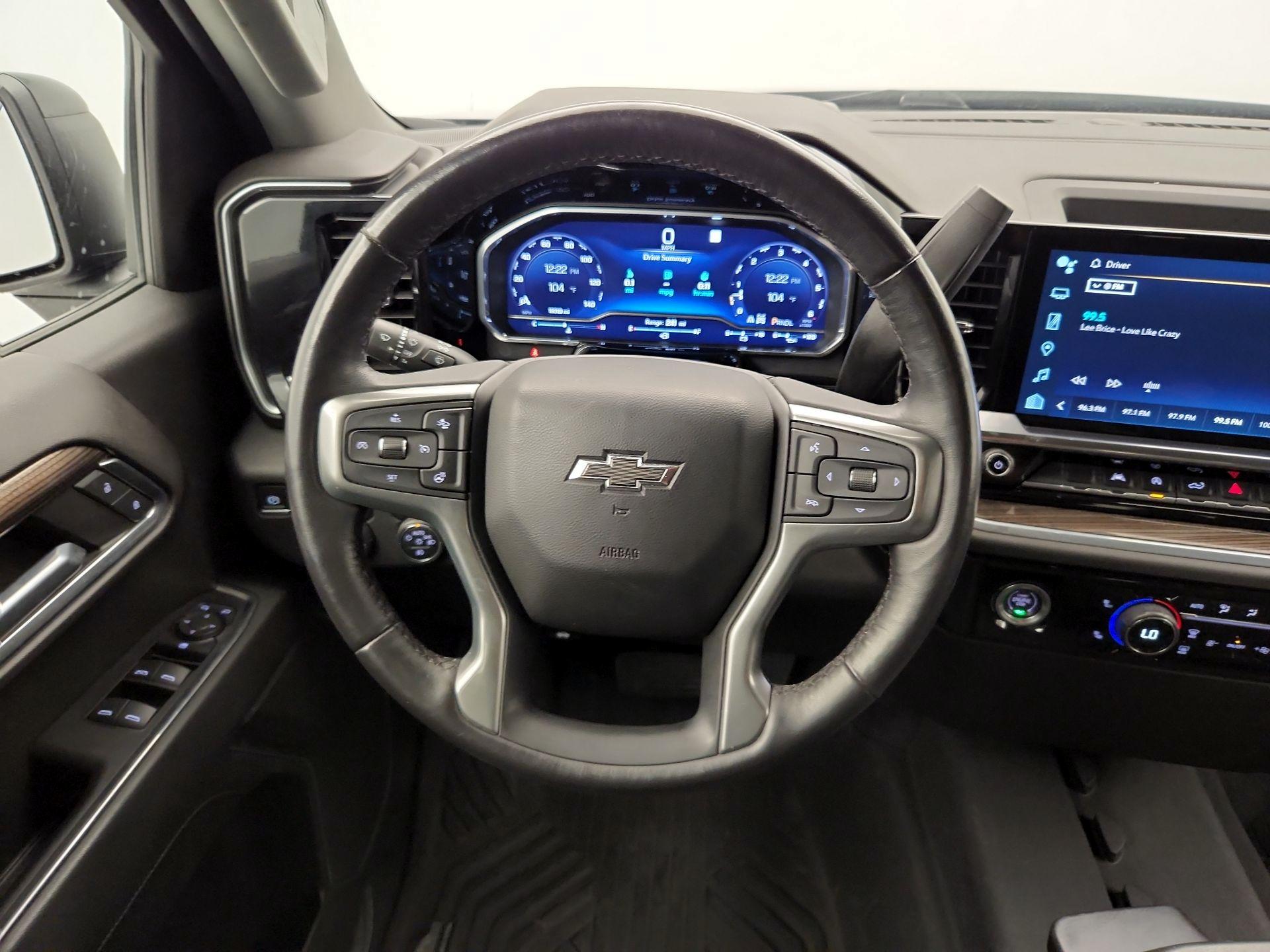 Thumbnail: 2022 Chevrolet Silverado 1500 - 10