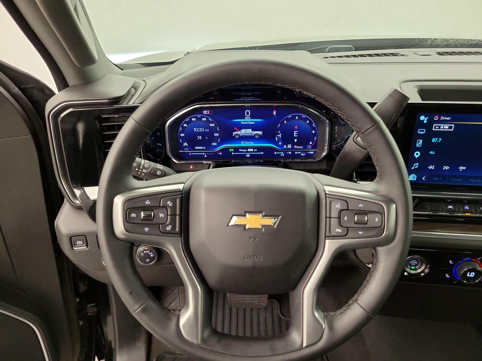 Thumbnail: 2024 Chevrolet Silverado 1500 - 10