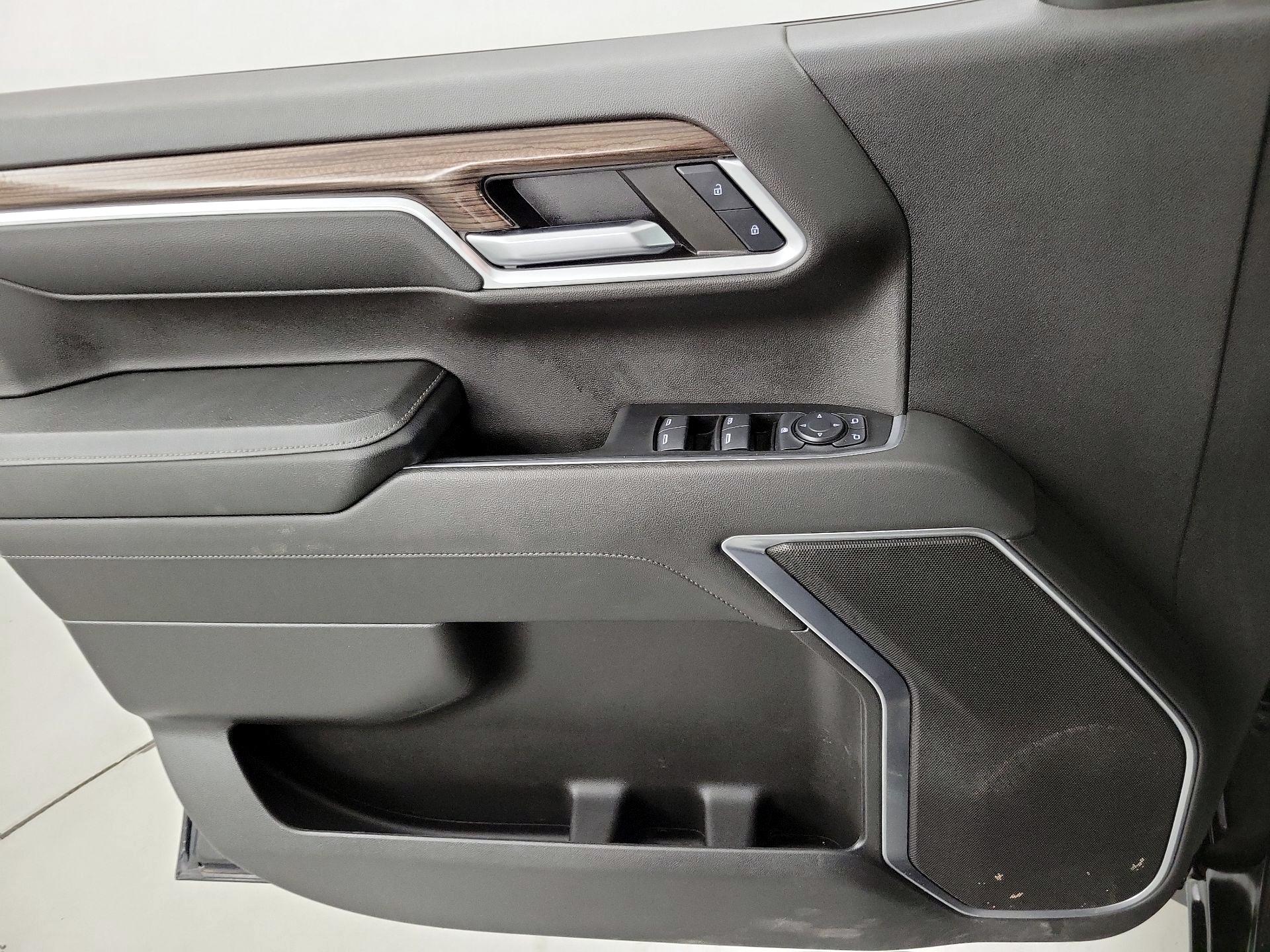 Thumbnail: 2024 Chevrolet Silverado 1500 - 12