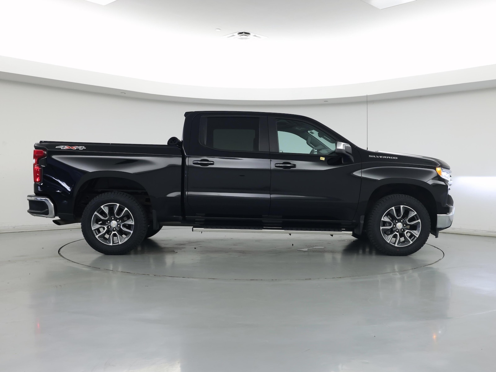 2022 Chevrolet Silverado 1500 LT - Photo 8