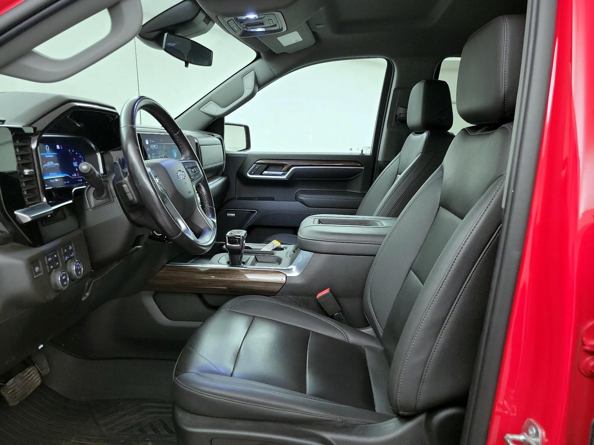 Thumbnail: 2022 Chevrolet Silverado 1500 - 11