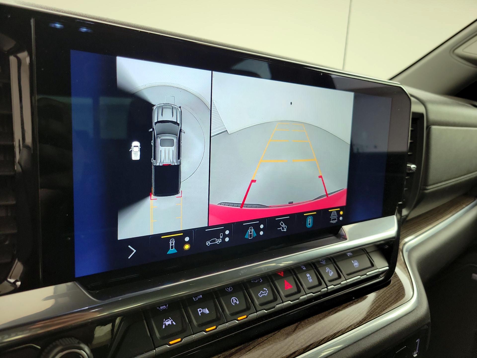 Thumbnail: 2022 Chevrolet Silverado 1500 - 14