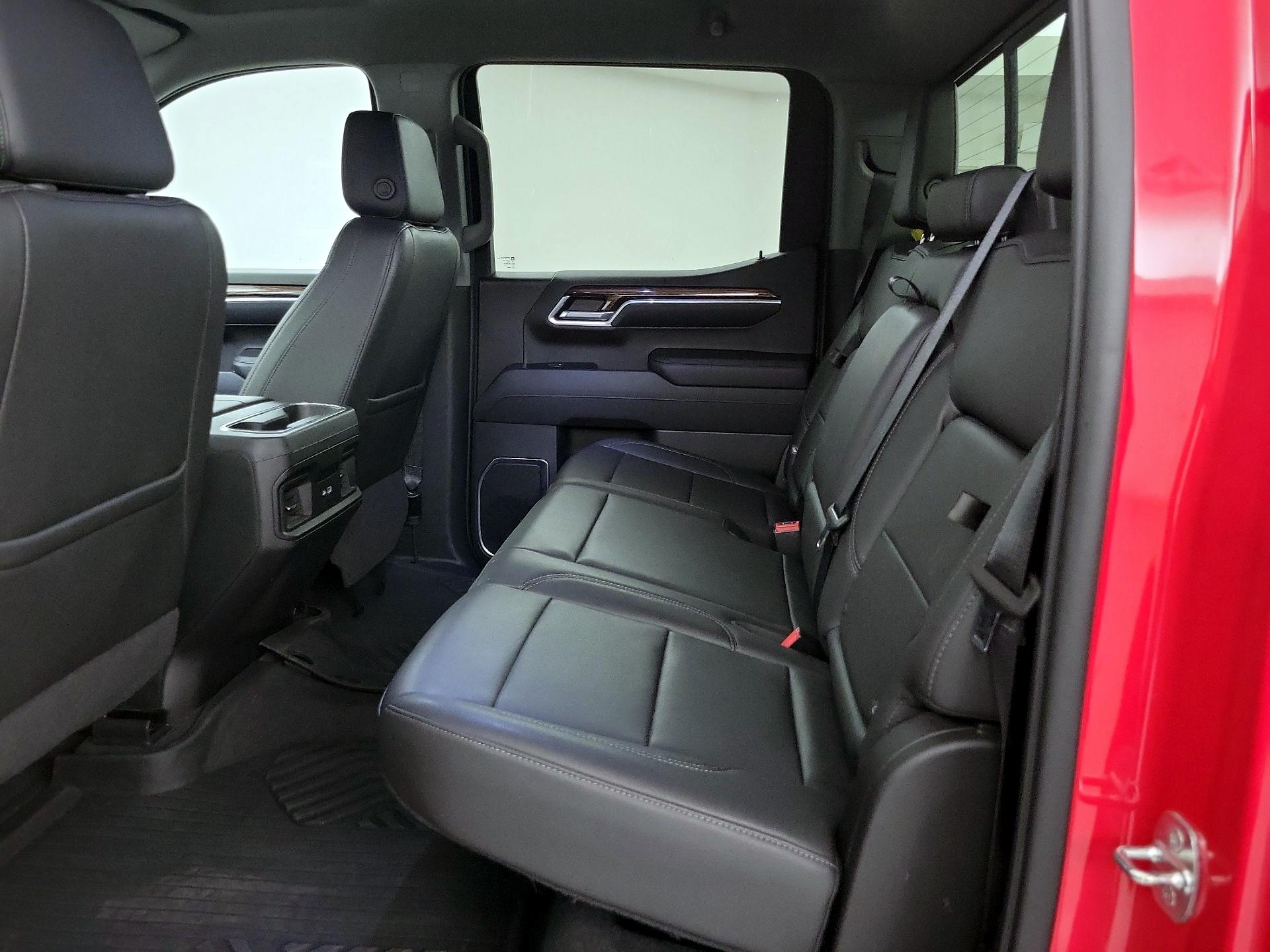 Thumbnail: 2022 Chevrolet Silverado 1500 - 19