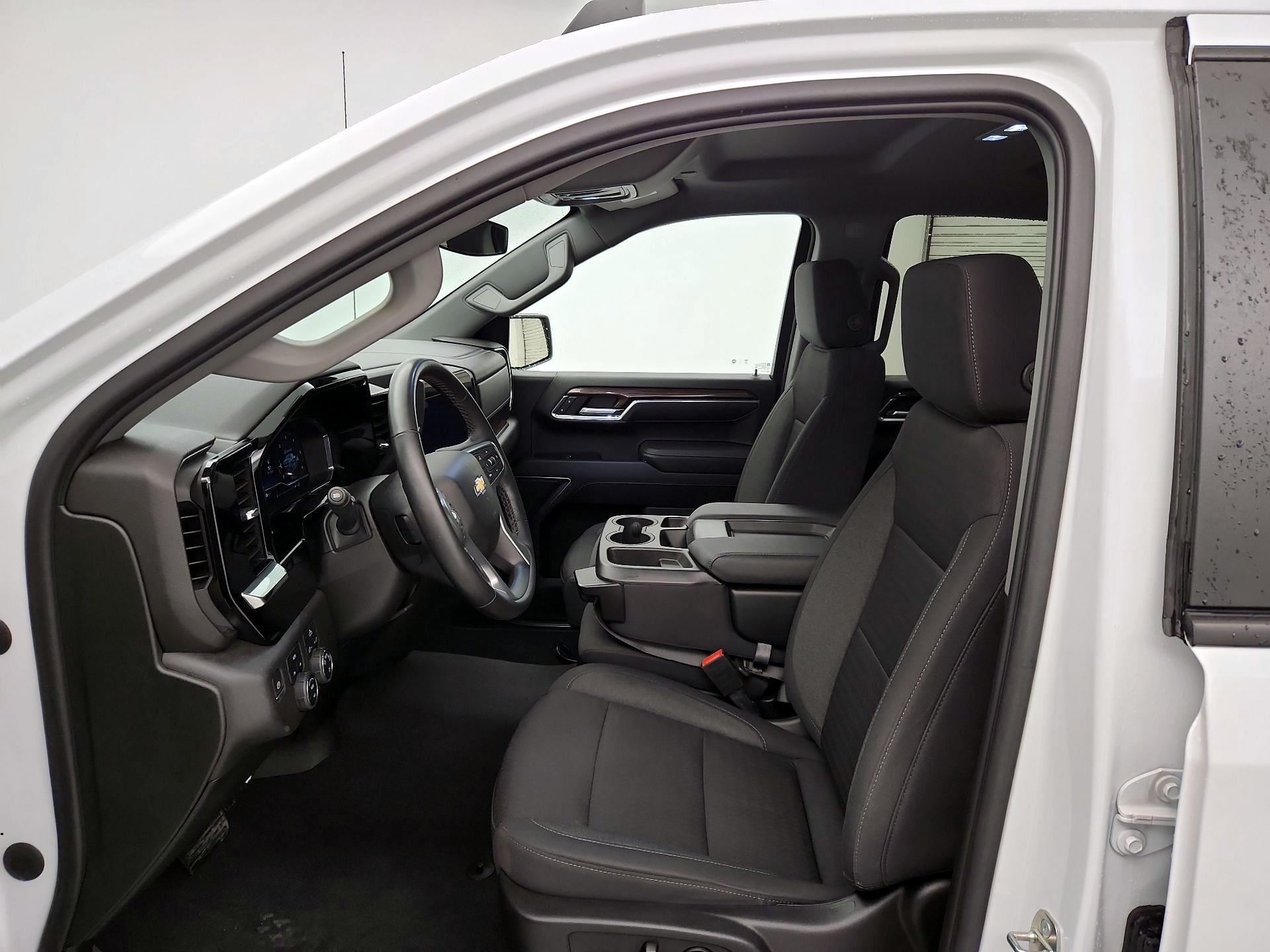 Thumbnail: 2023 Chevrolet Silverado 1500 - 11