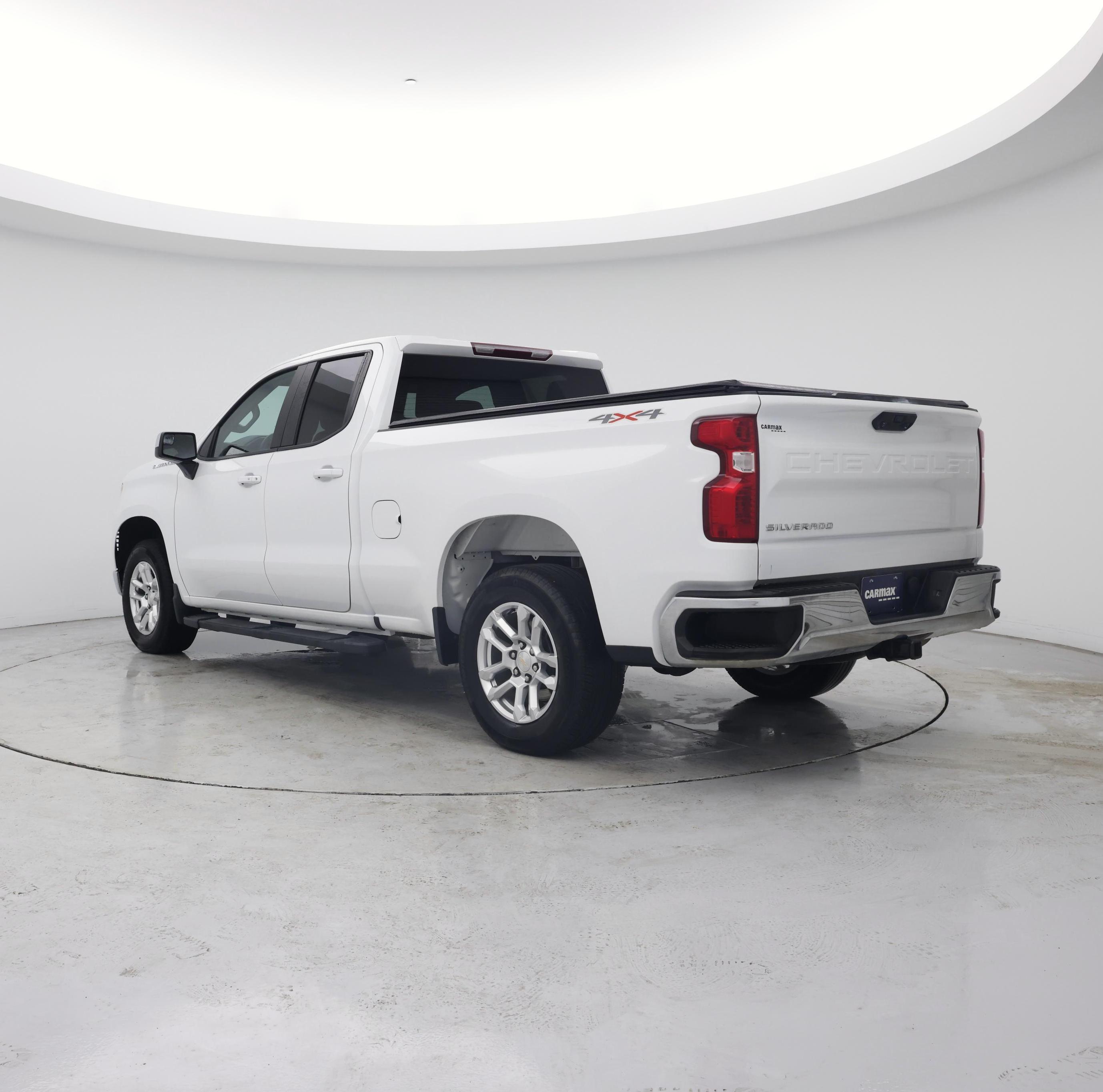 Thumbnail: 2023 Chevrolet Silverado 1500 - 2
