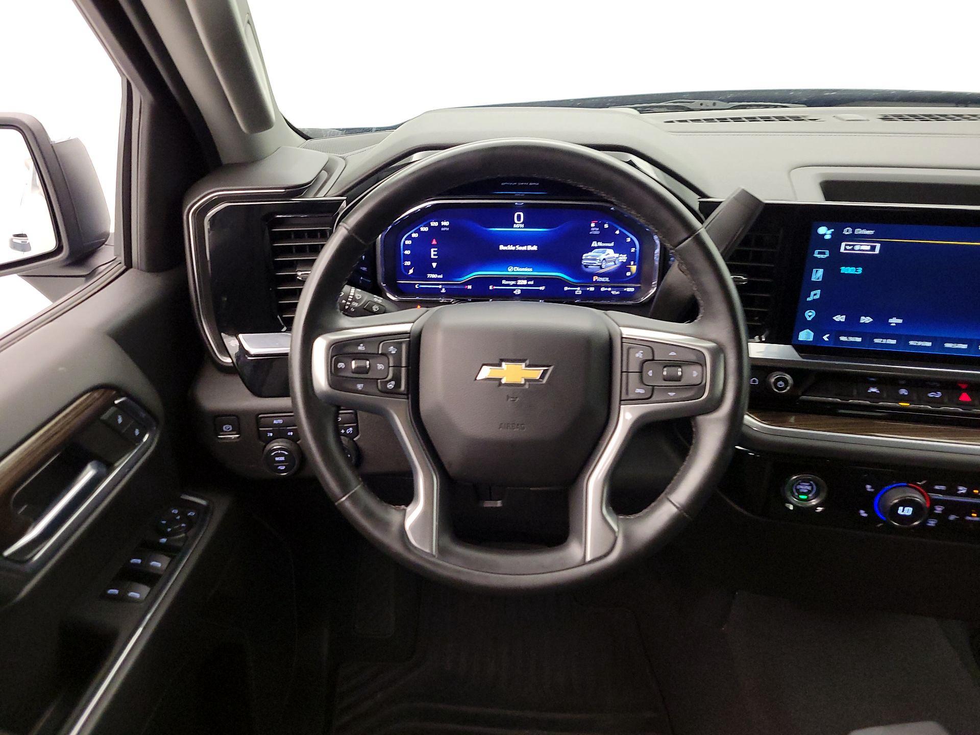 Thumbnail: 2024 Chevrolet Silverado 1500 - 10