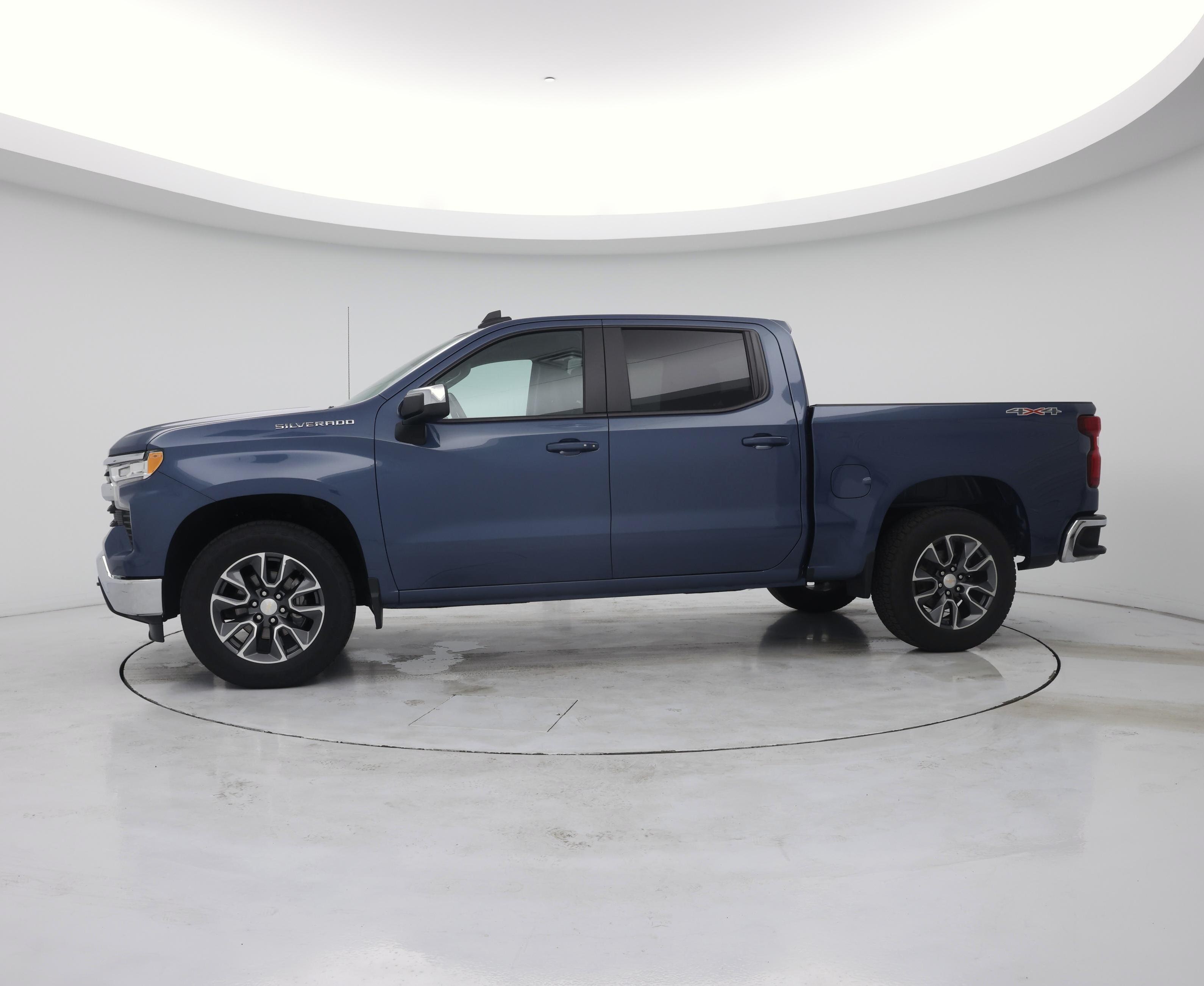 Thumbnail: 2024 Chevrolet Silverado 1500 - 3