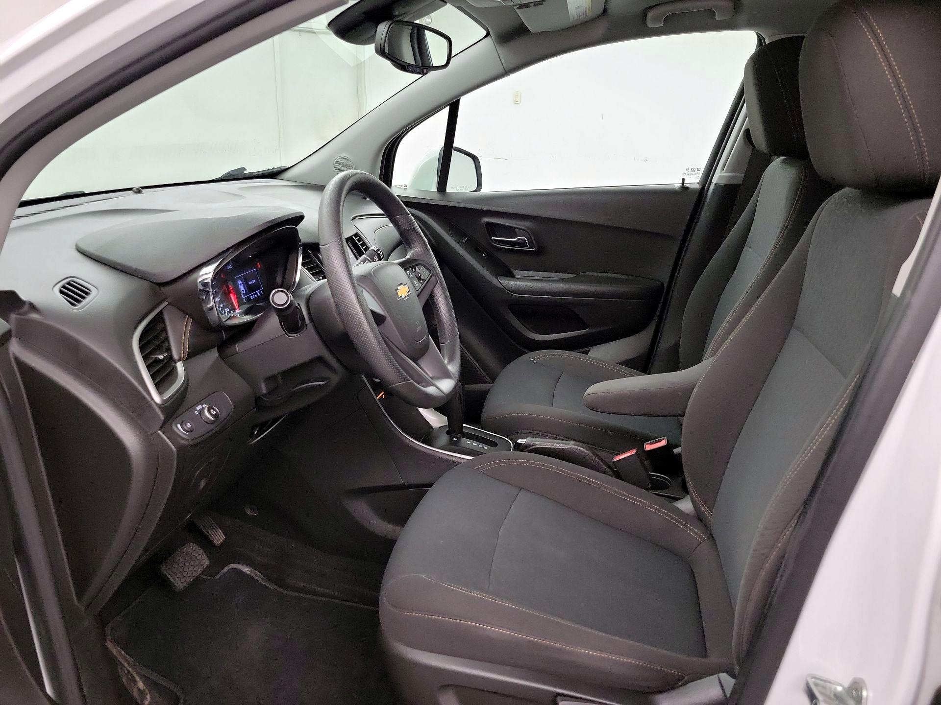 Thumbnail: 2020 Chevrolet Trax - 11