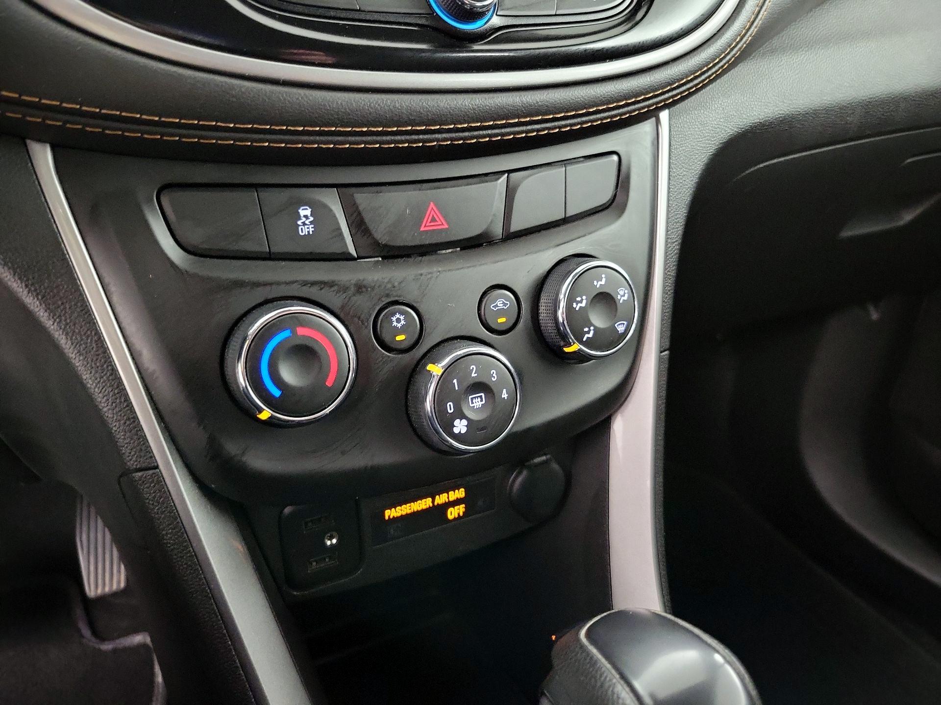 Thumbnail: 2020 Chevrolet Trax - 16