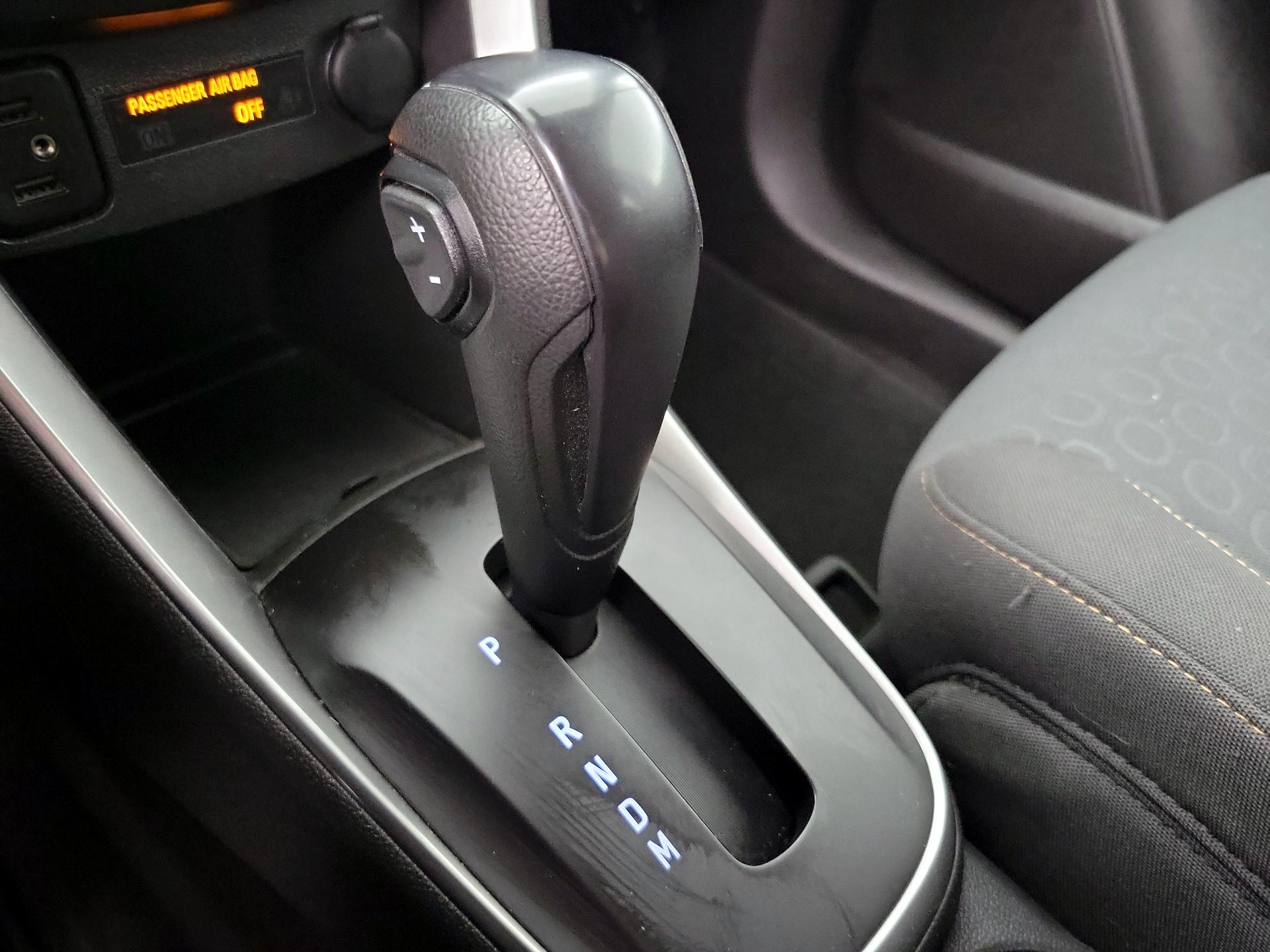 Thumbnail: 2020 Chevrolet Trax - 17