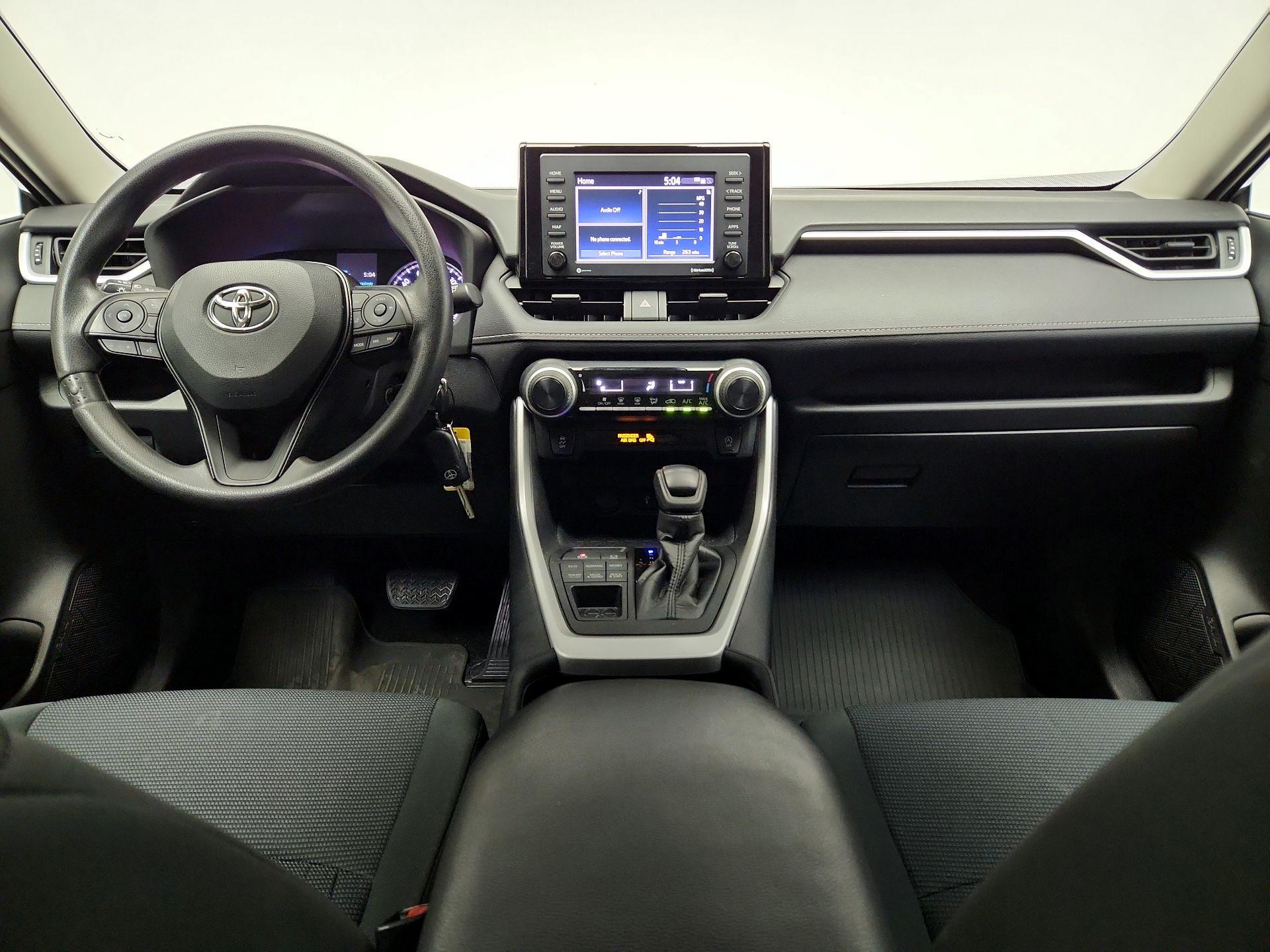 Thumbnail: 2021 Toyota RAV4 - 9