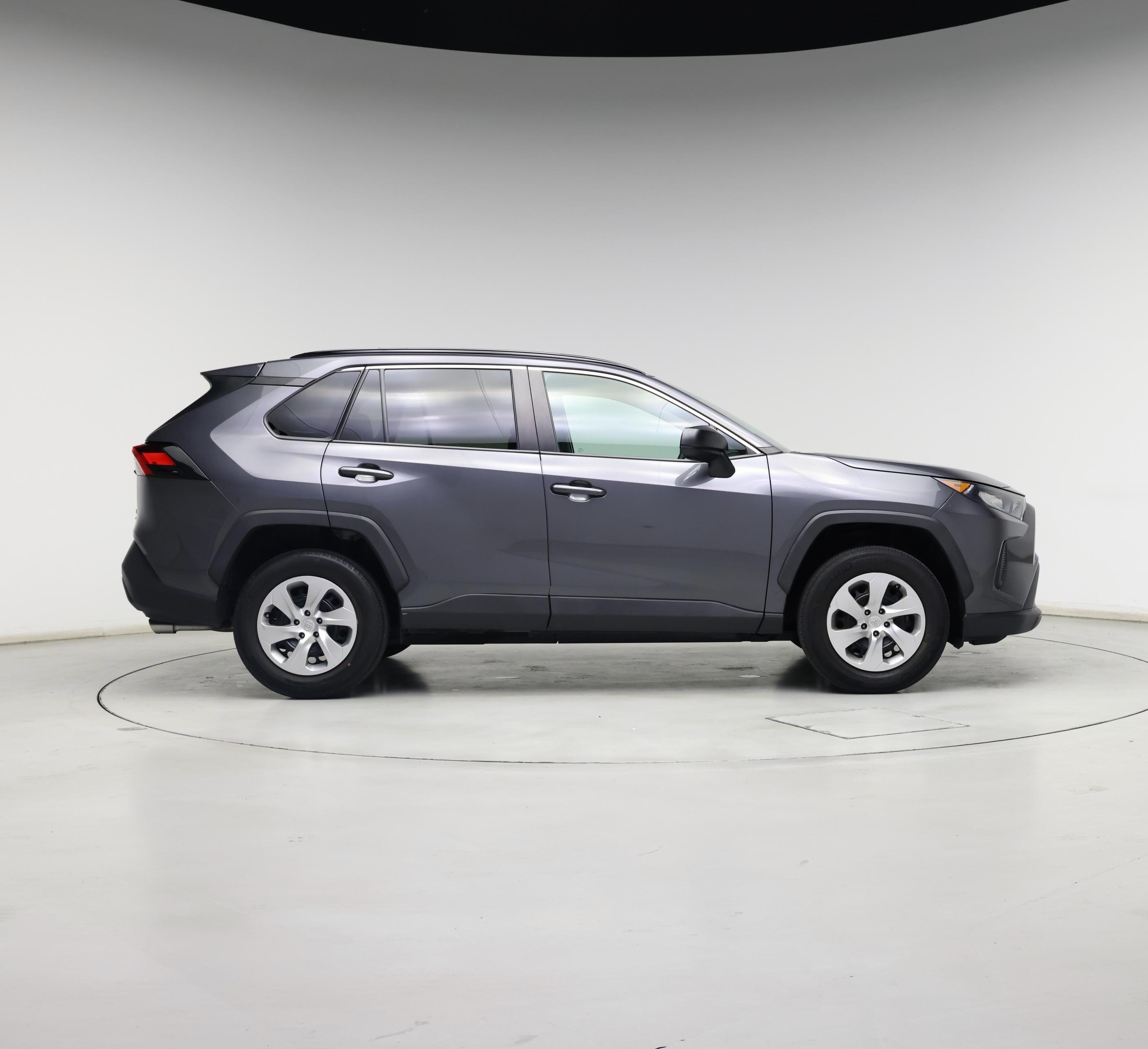 Thumbnail: 2021 Toyota RAV4 - 7