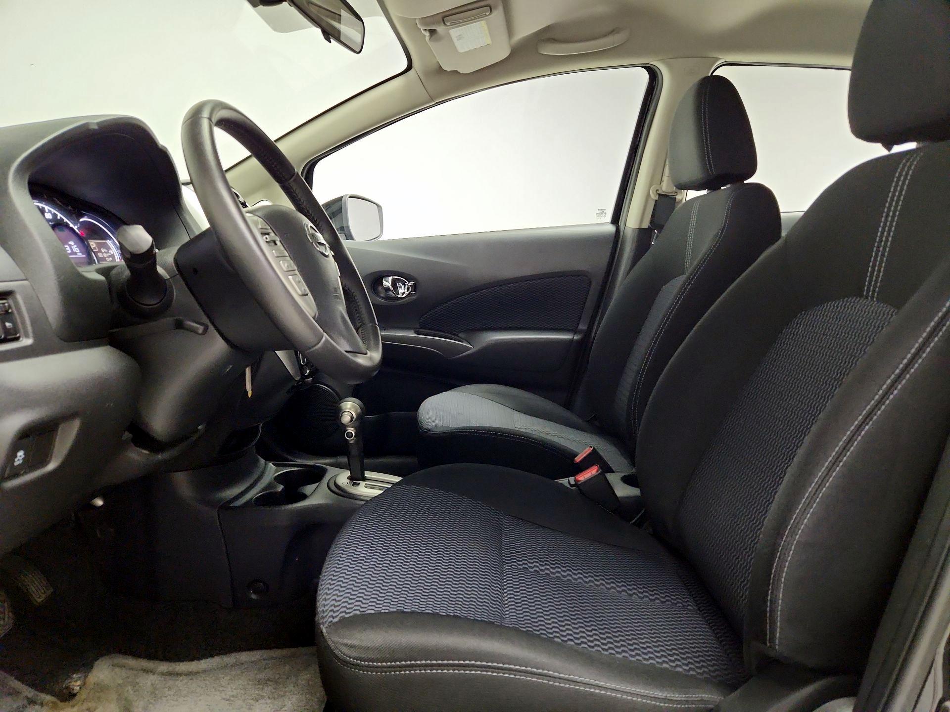 Thumbnail: 2015 Nissan Versa Note - 11