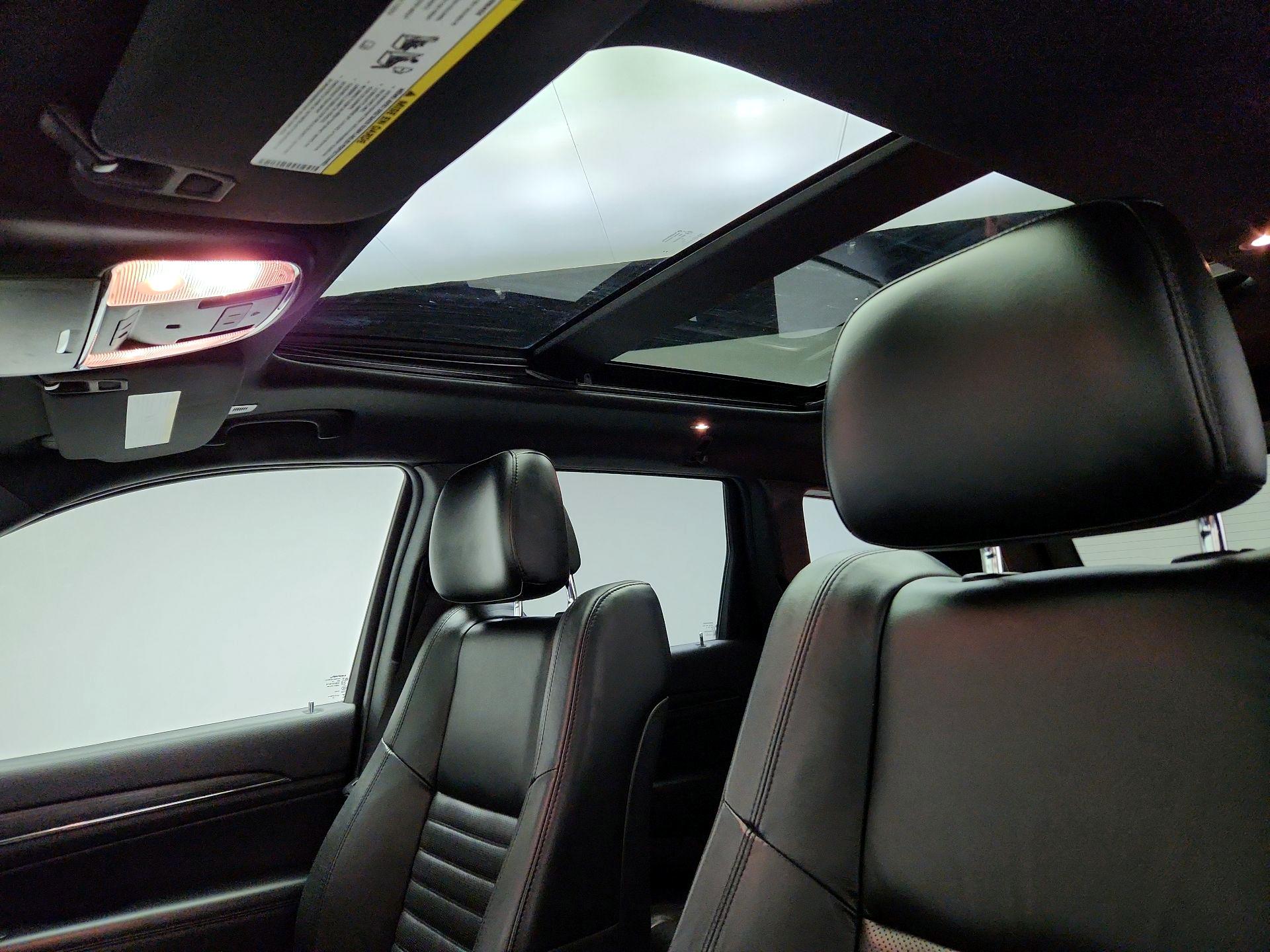 Thumbnail: 2019 Jeep Grand Cherokee - 20