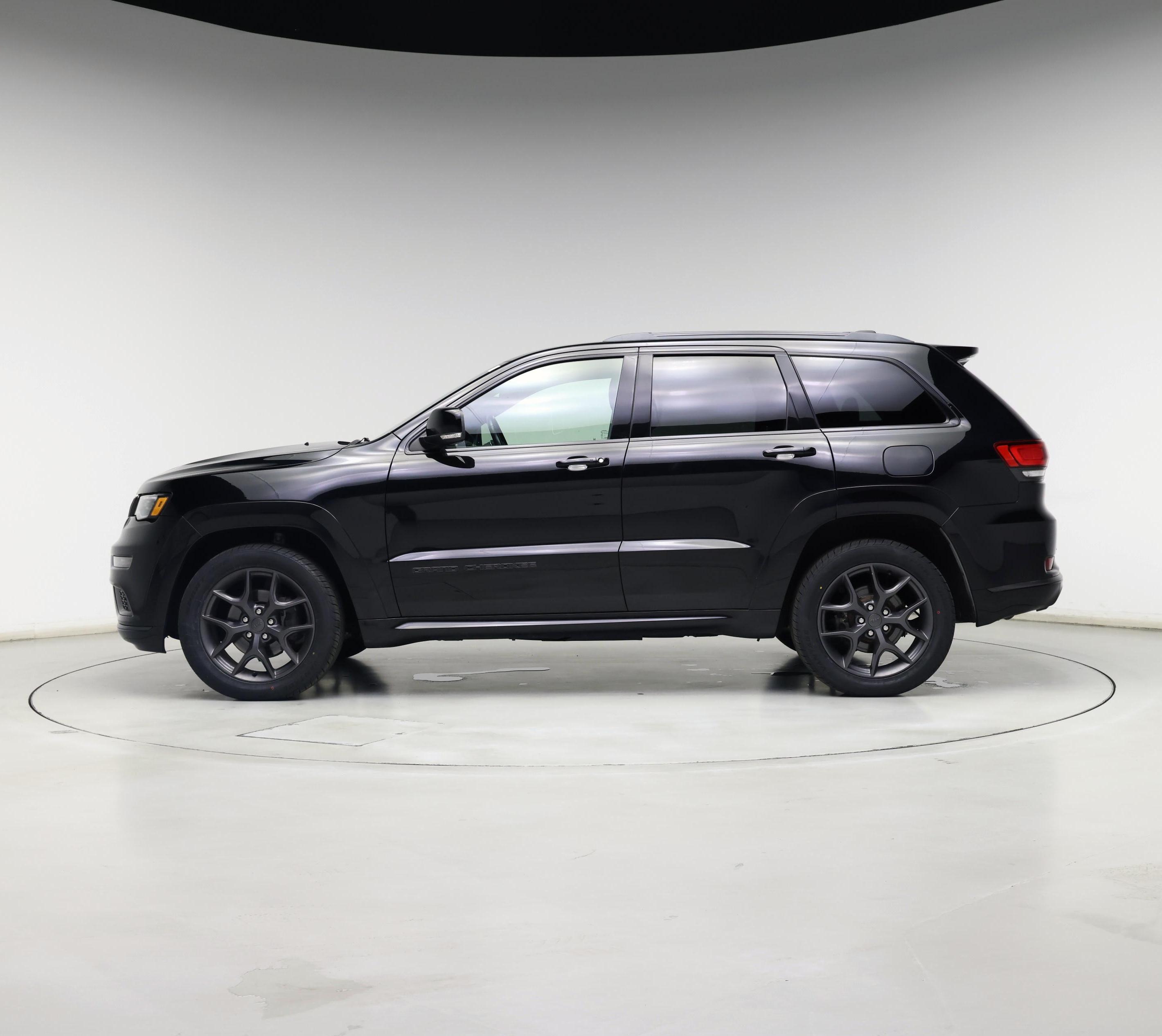 Thumbnail: 2019 Jeep Grand Cherokee - 3