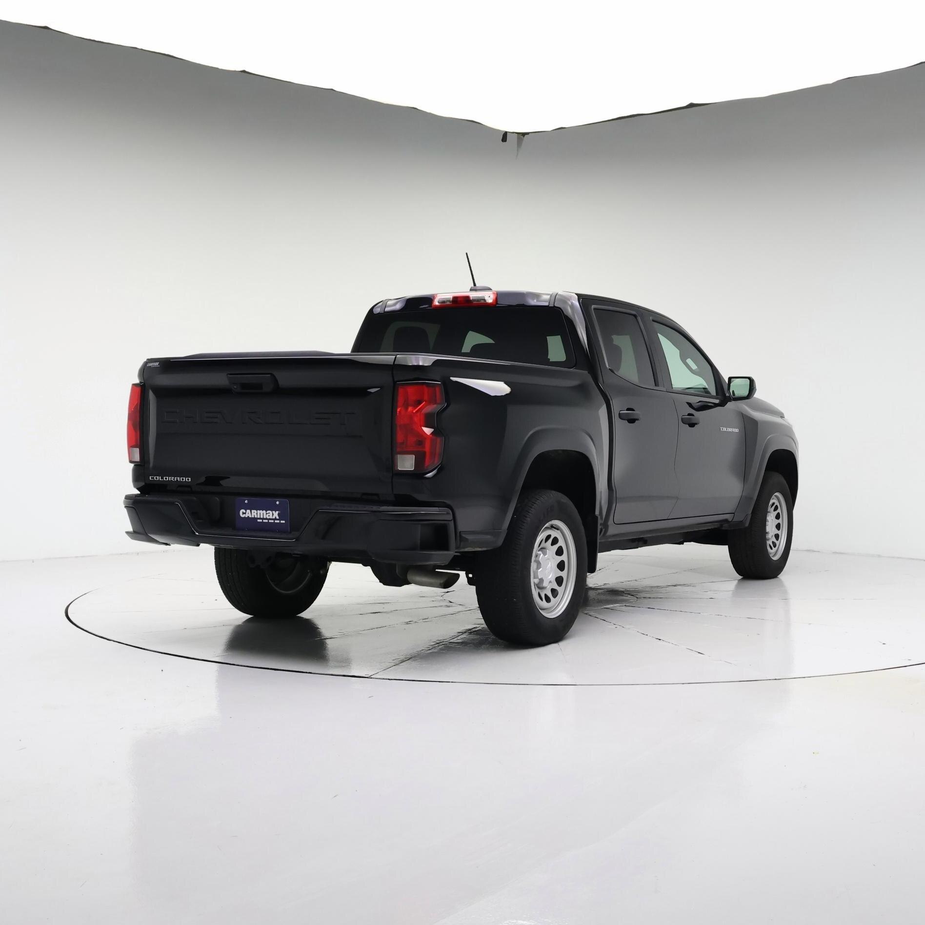Thumbnail: 2024 Chevrolet Colorado - 4