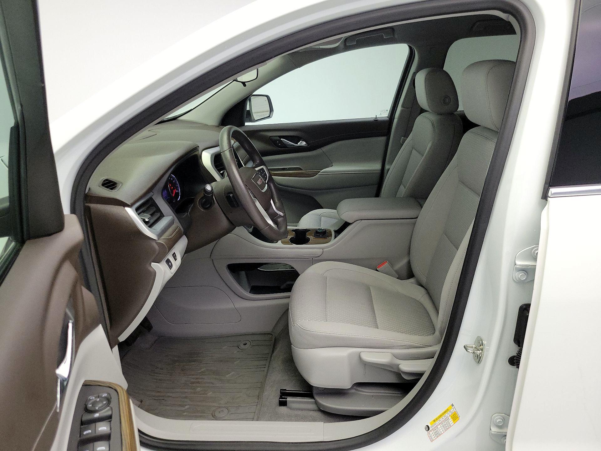Thumbnail: 2022 GMC Acadia - 11