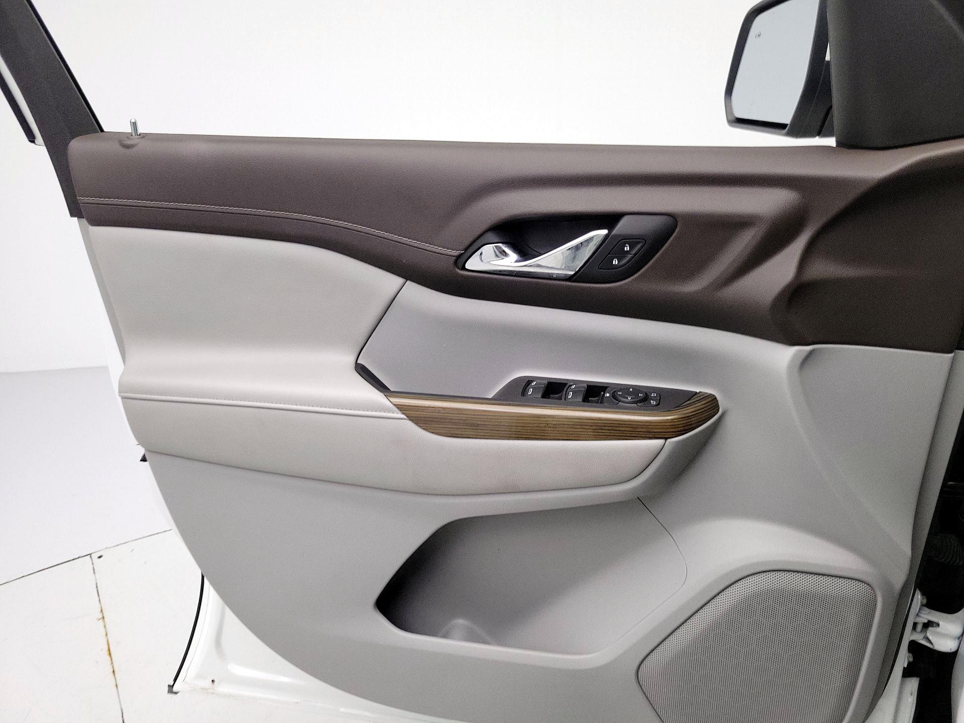 Thumbnail: 2022 GMC Acadia - 12