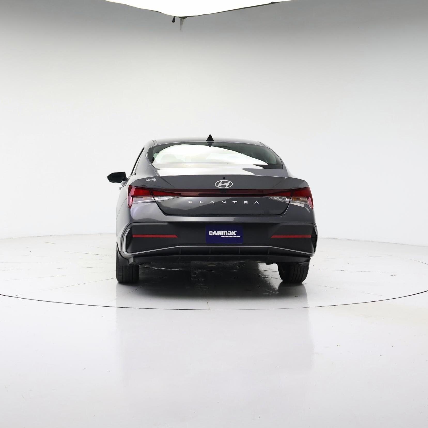 Thumbnail: 2024 Hyundai Elantra - 6