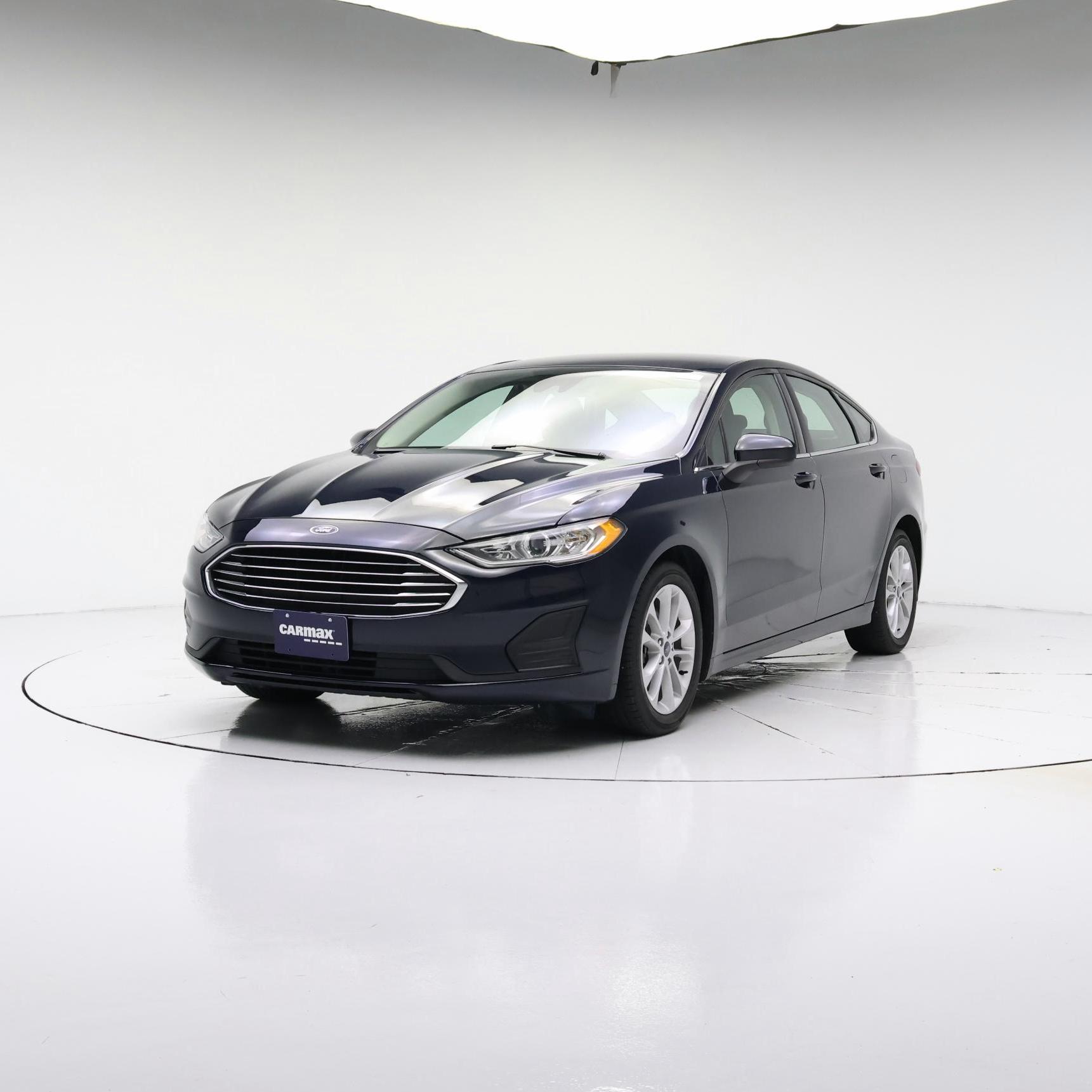 Thumbnail: 2020 Ford Fusion - 4