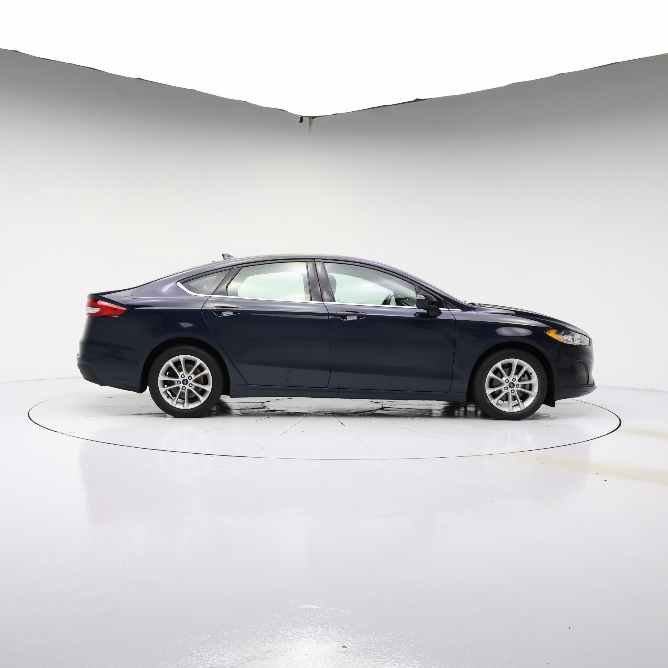 Thumbnail: 2020 Ford Fusion - 7