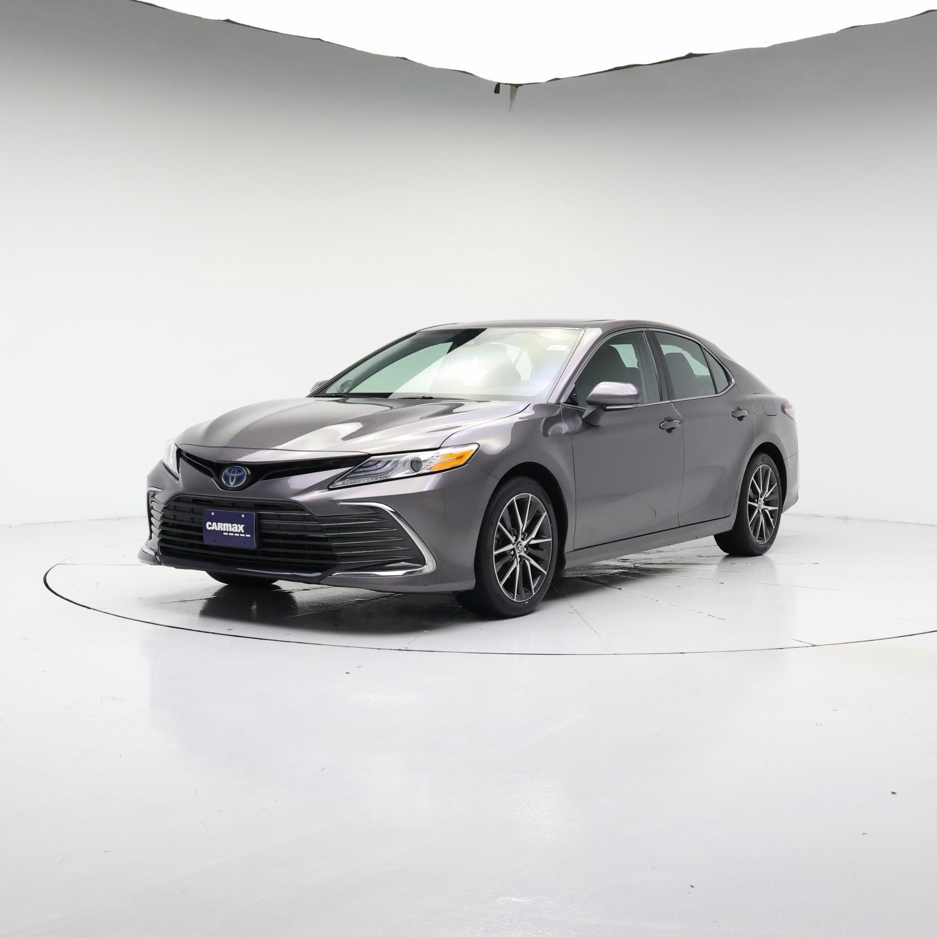 Thumbnail: 2022 Toyota Camry - 4