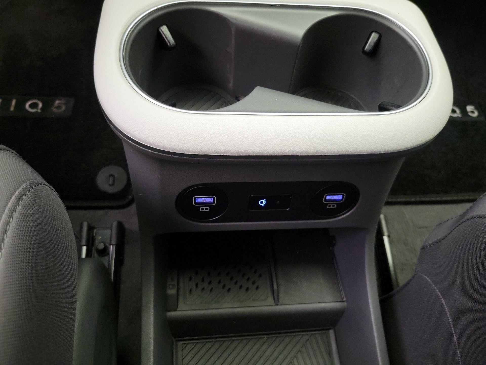 Thumbnail: 2024 Hyundai Ioniq 5 - 19
