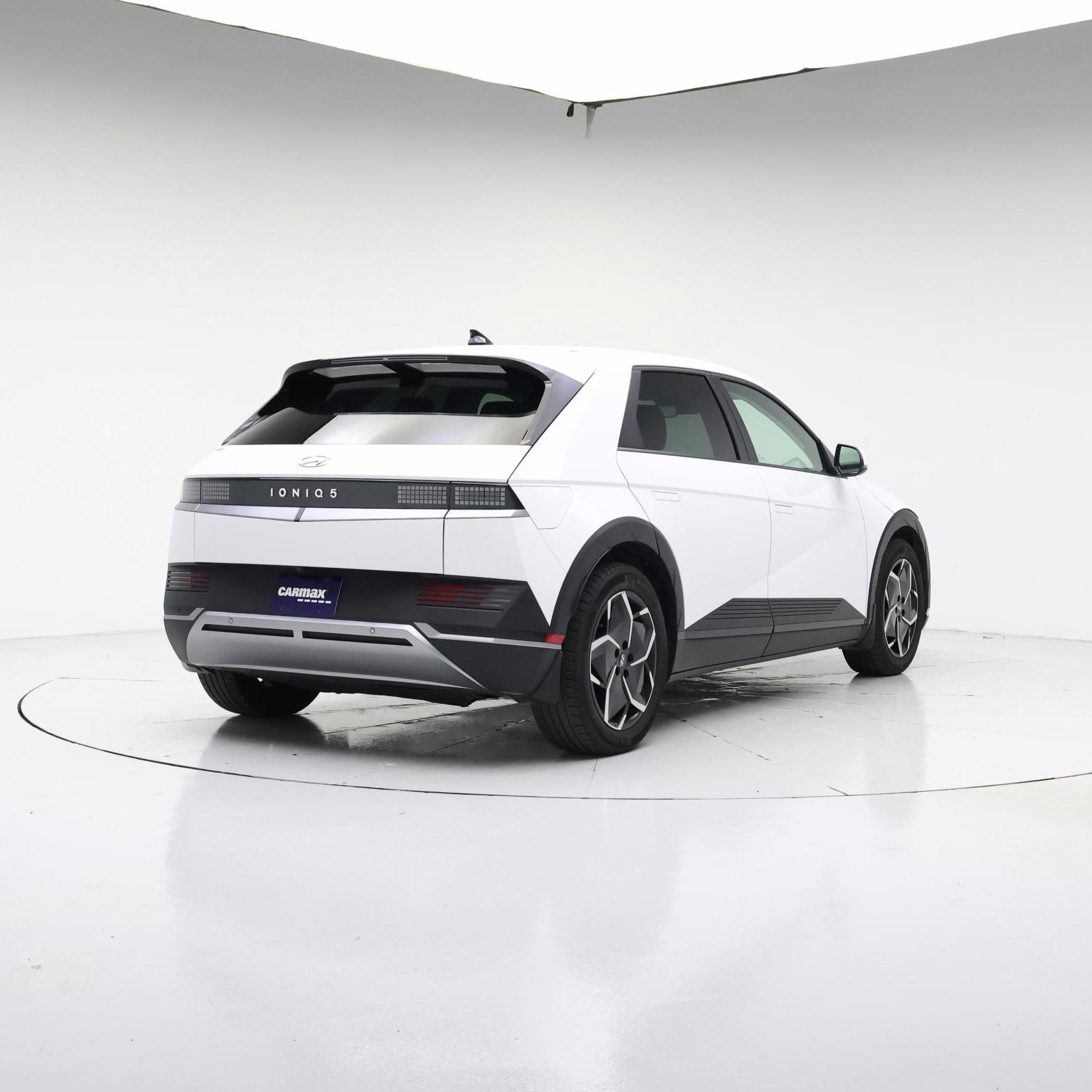 Thumbnail: 2024 Hyundai Ioniq 5 - 8
