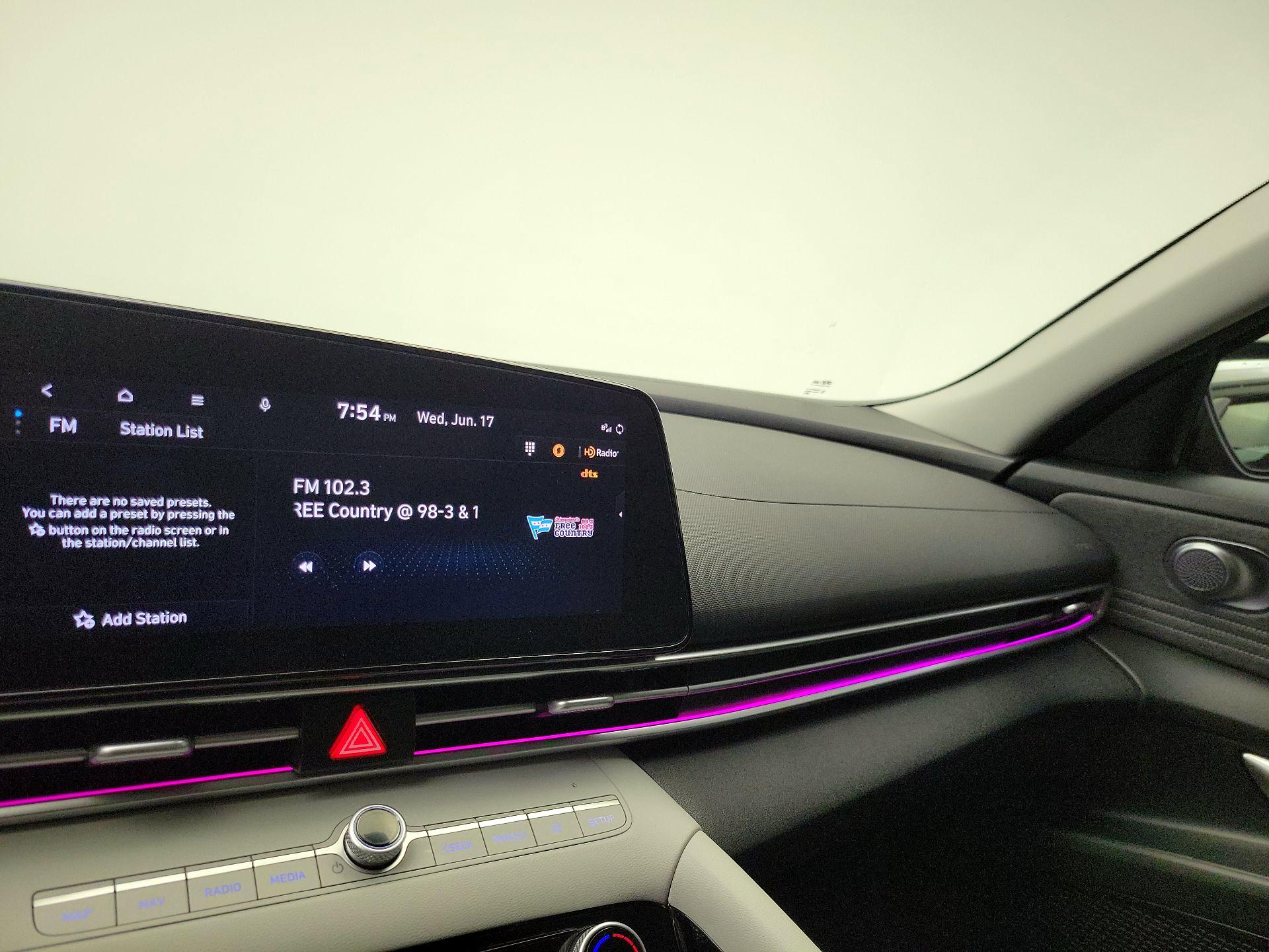 Thumbnail: 2023 Hyundai Elantra - 16