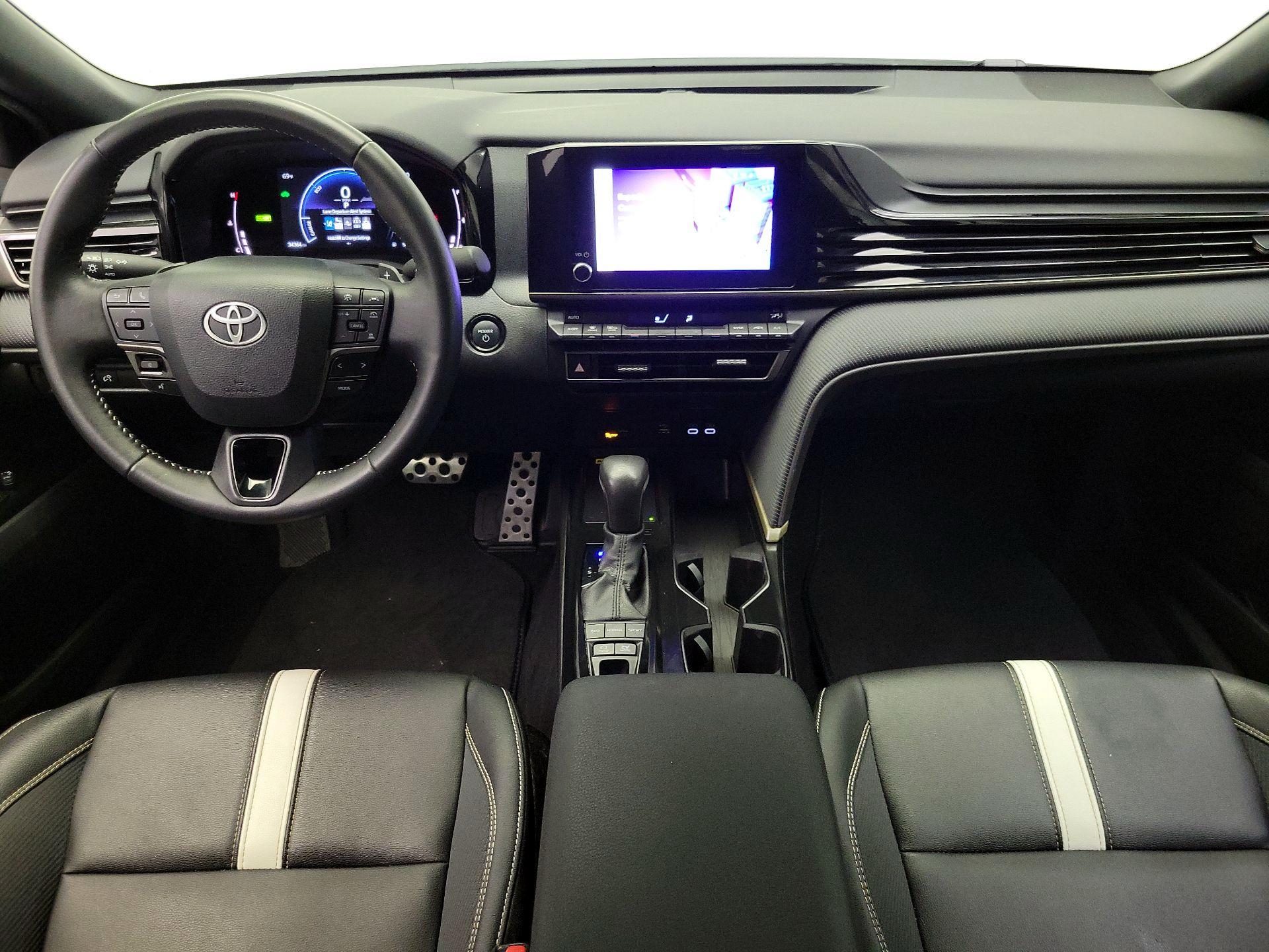 Thumbnail: 2025 Toyota Camry - 9