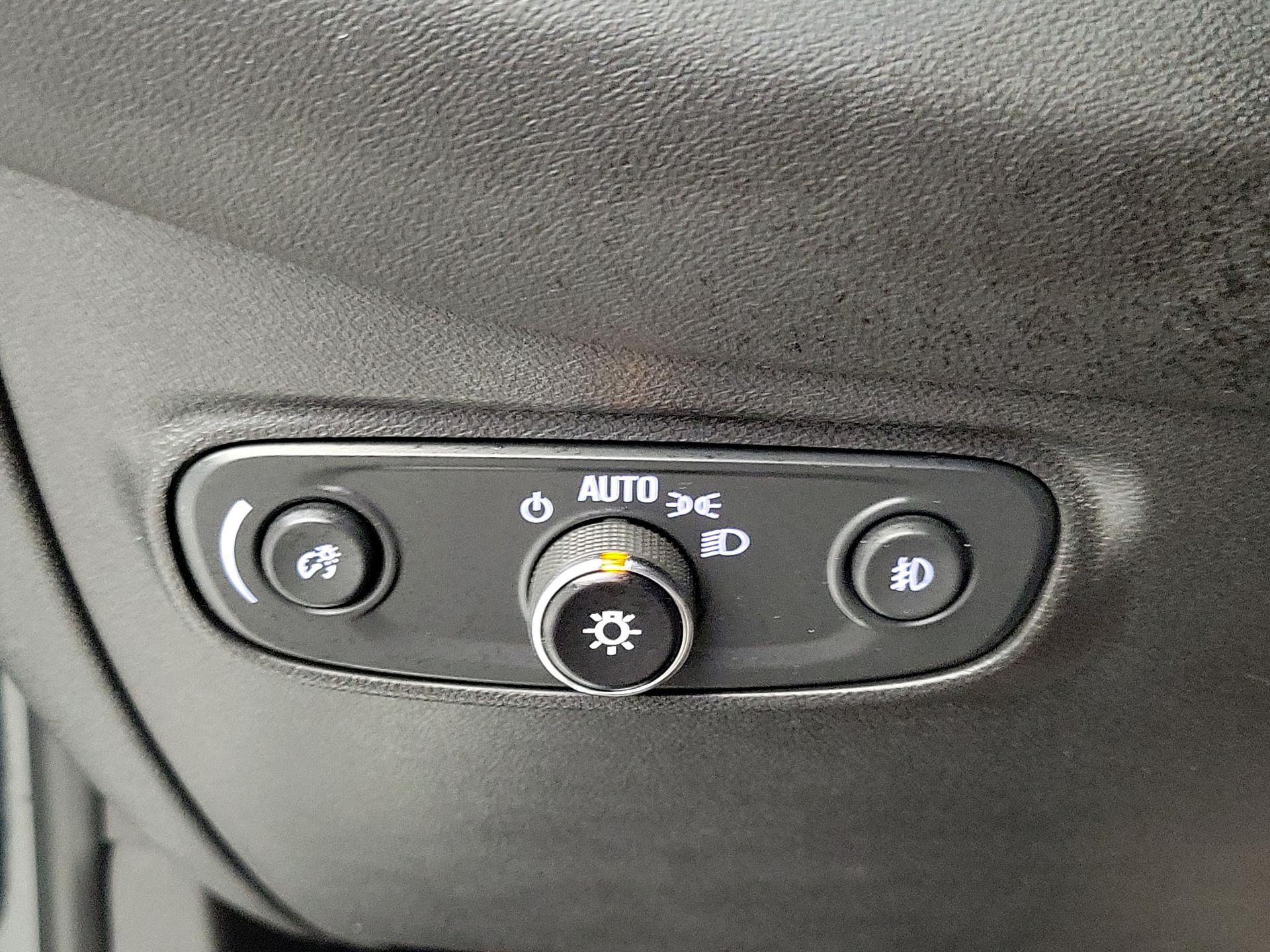 Thumbnail: 2024 Chevrolet Equinox - 13