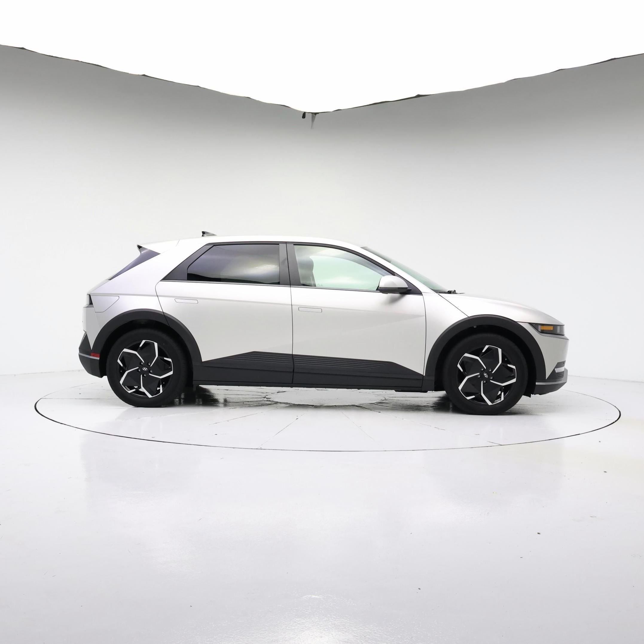 Thumbnail: 2024 Hyundai Ioniq 5 - 7